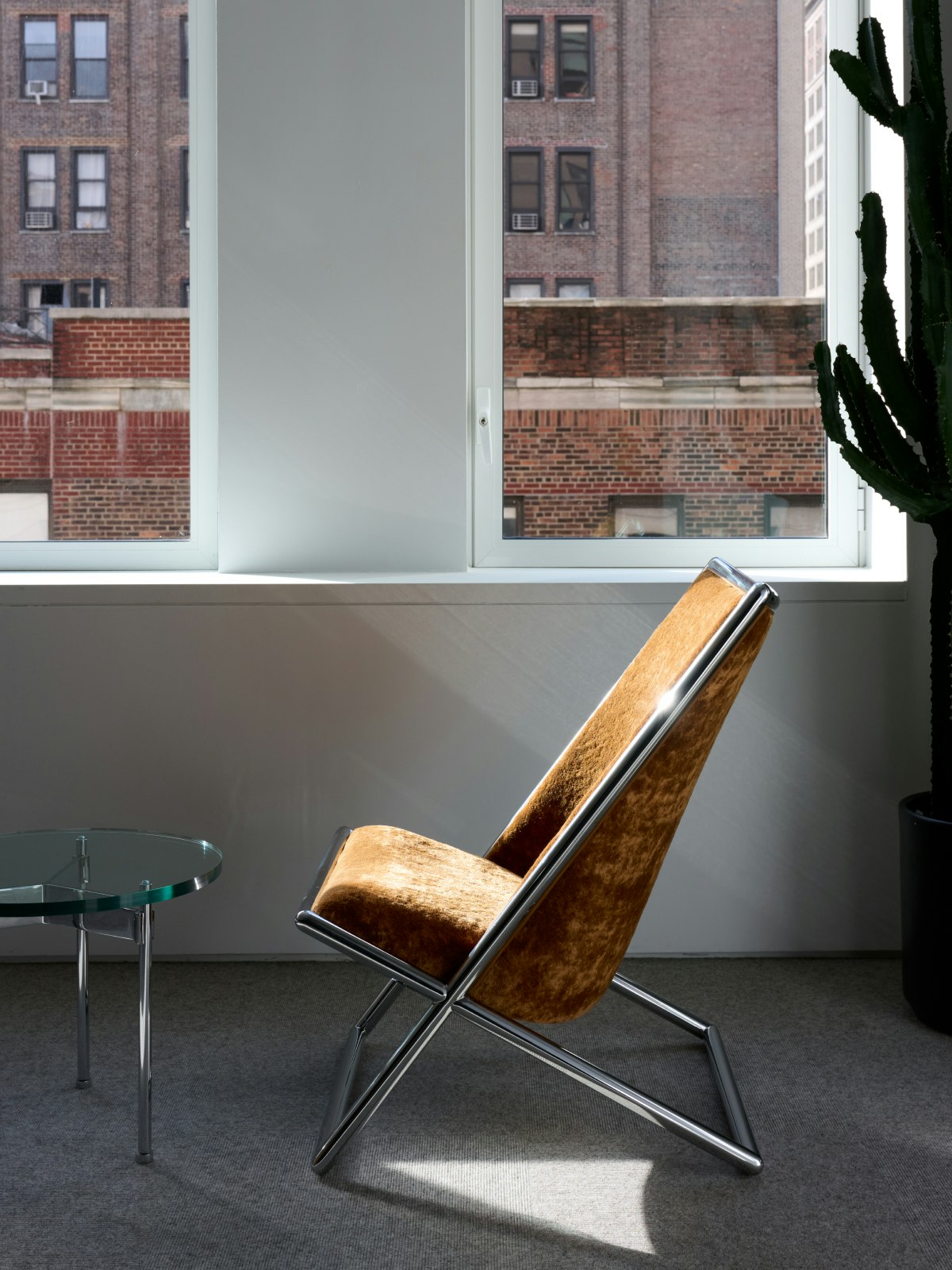 Scissor Chair, Geiger | MillerKnoll