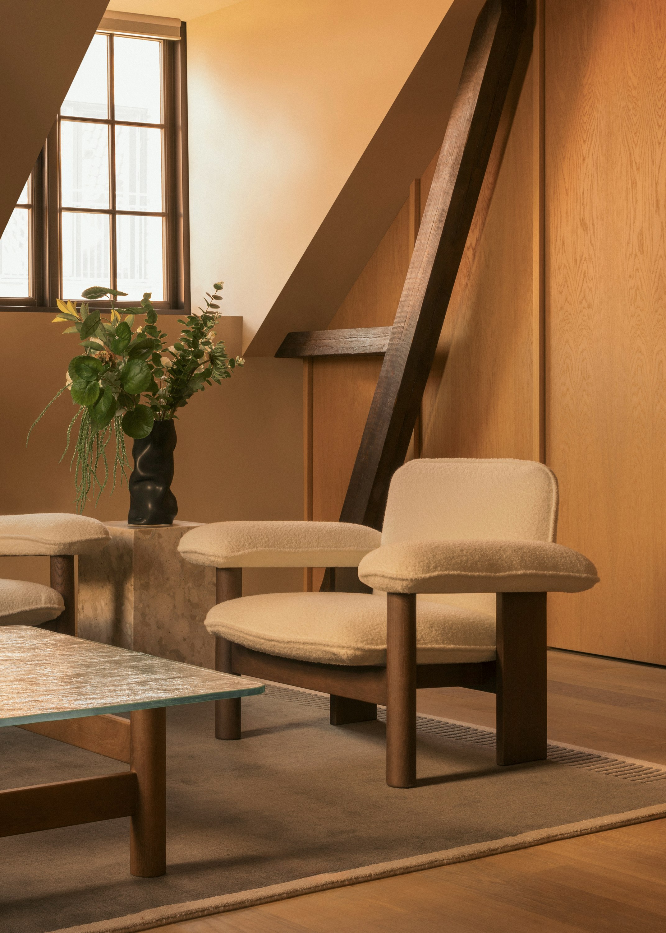 Brasilia Lounge Chair