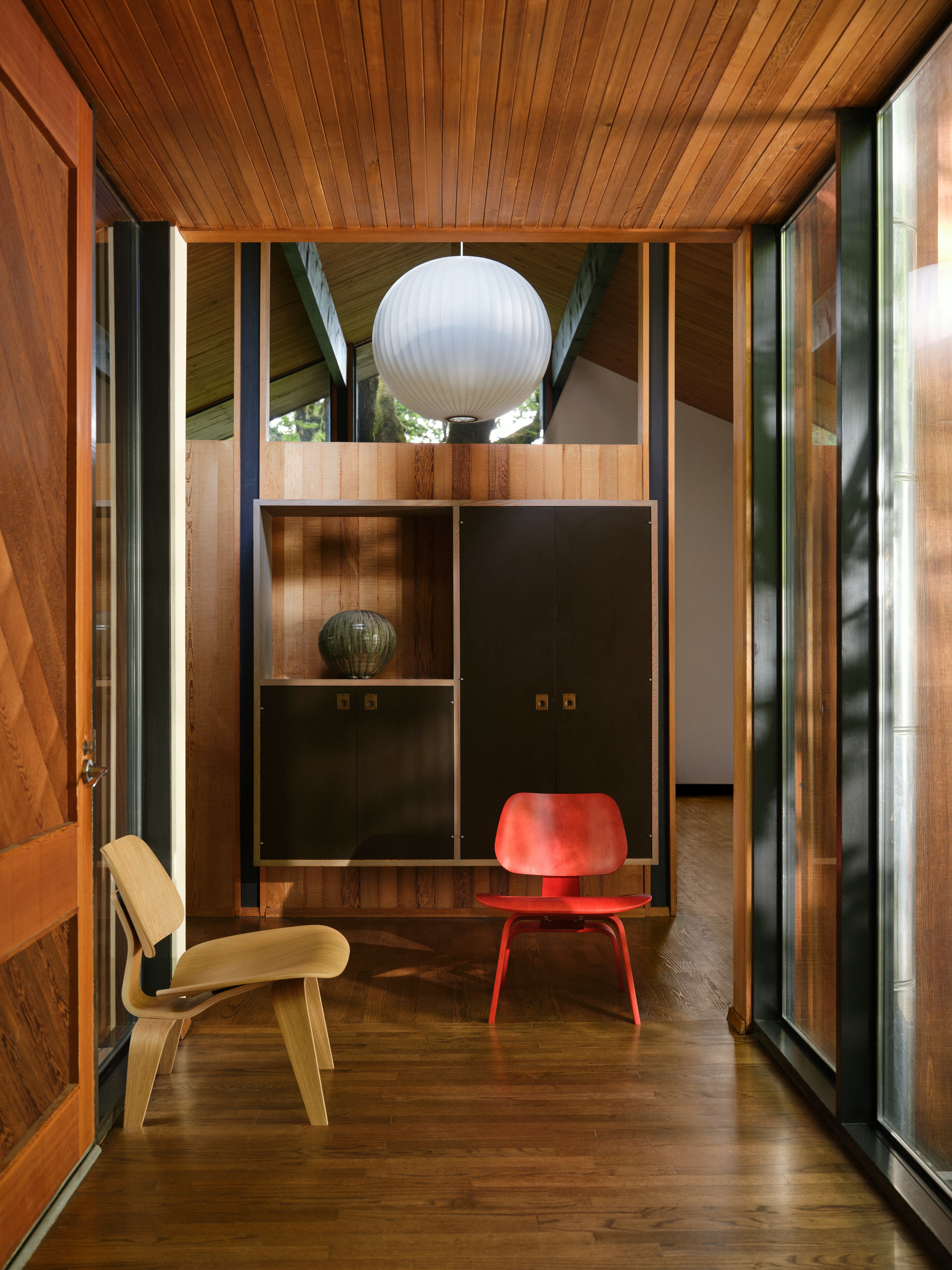 Eames Molded Plywood Lounge Chair Wood Base (LCW)