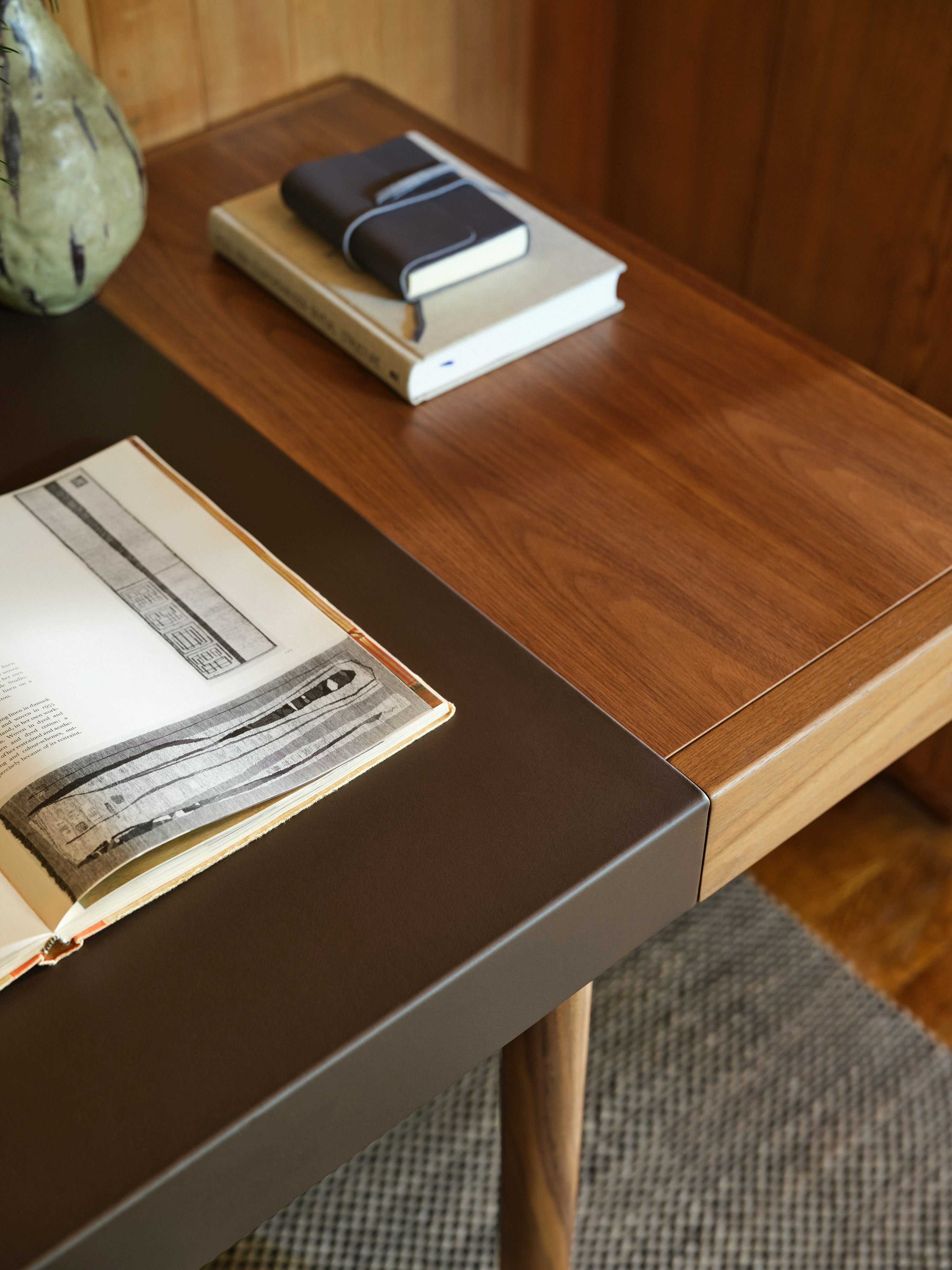 New Canaan Leatherwrap Sit-to-Stand Desk