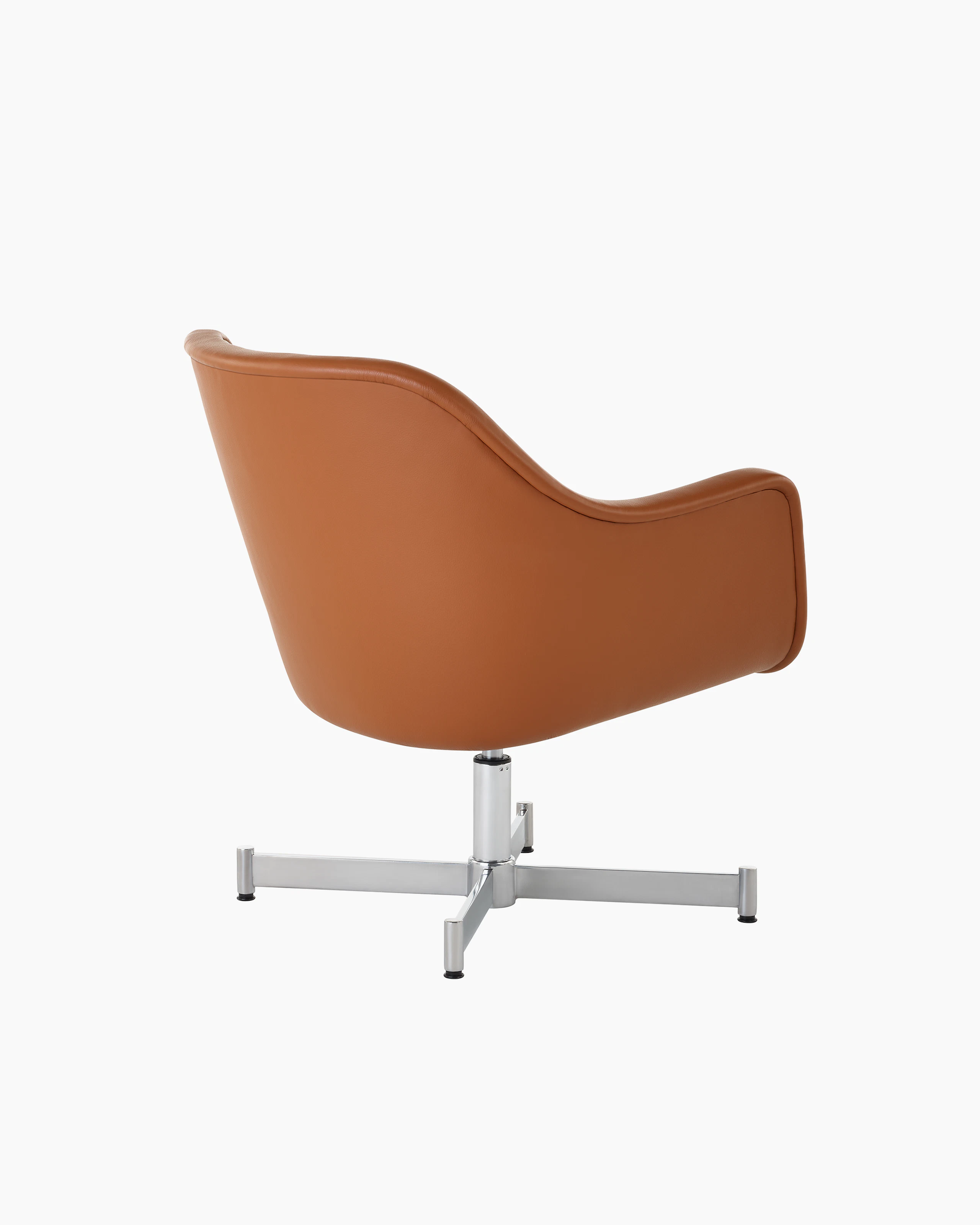 Bumper Lounge Chair with standard arms on four star base.