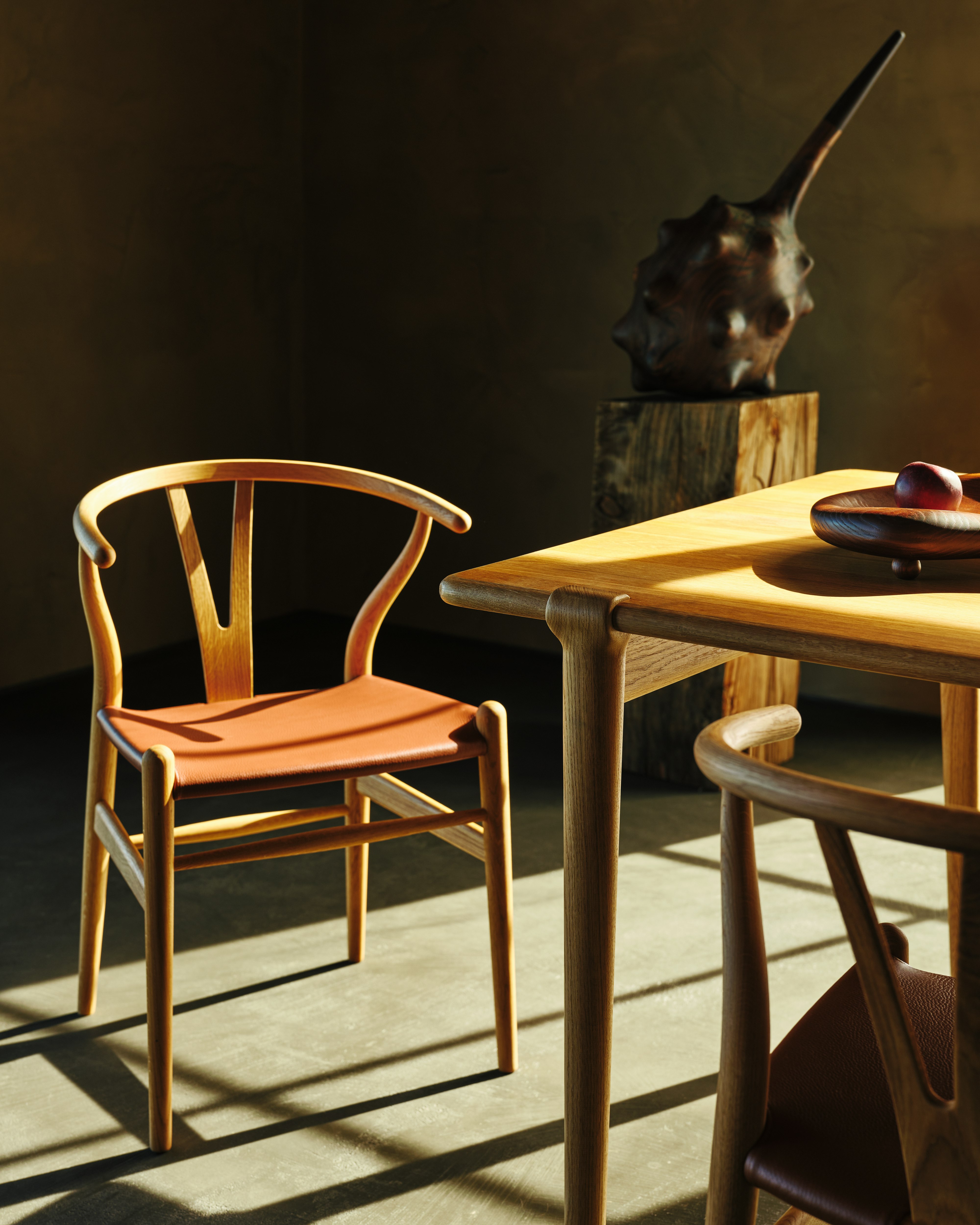 CH24 Wishbone Chair Leather Seat 