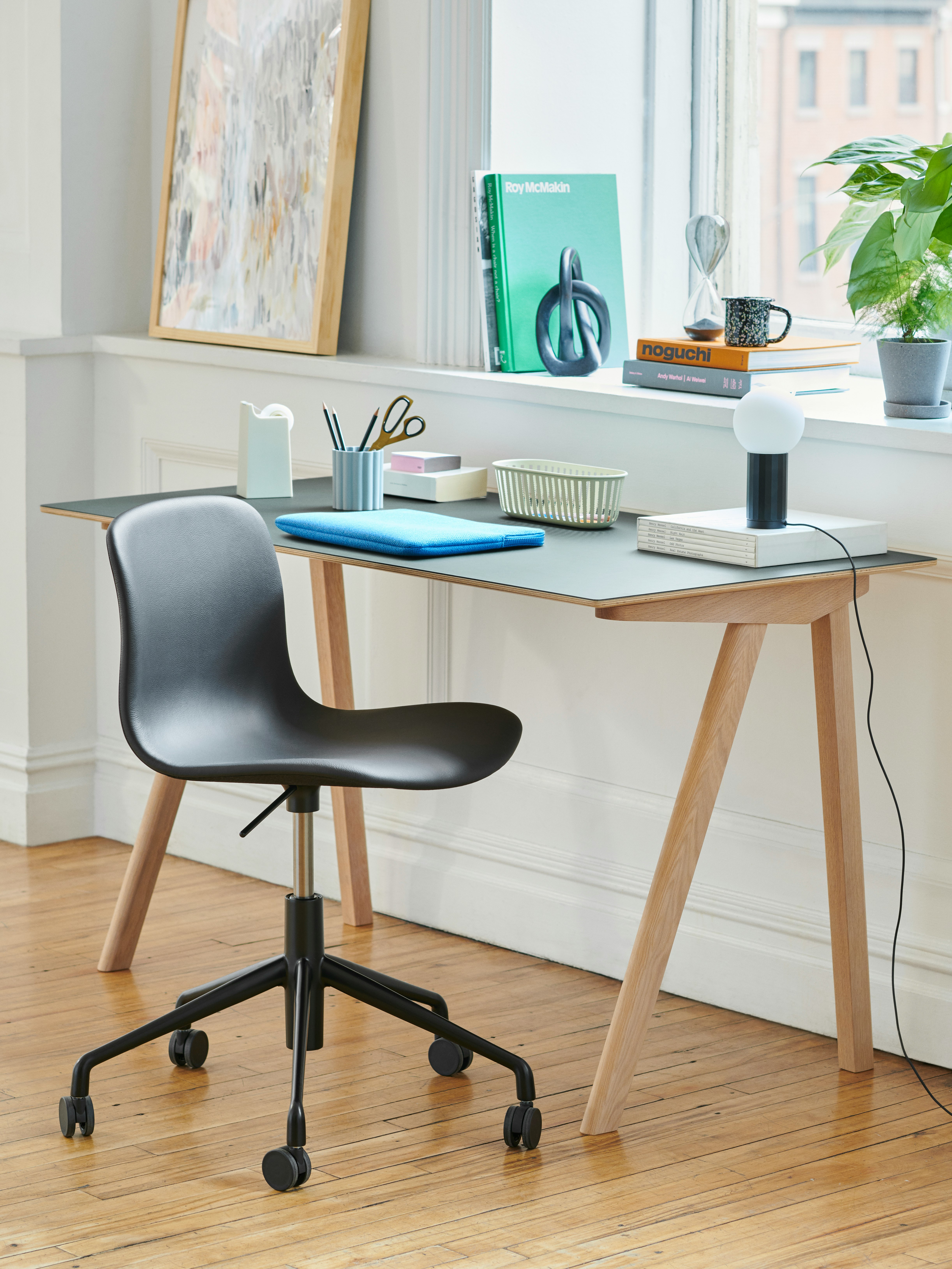 About A Chair 51 Task Chair