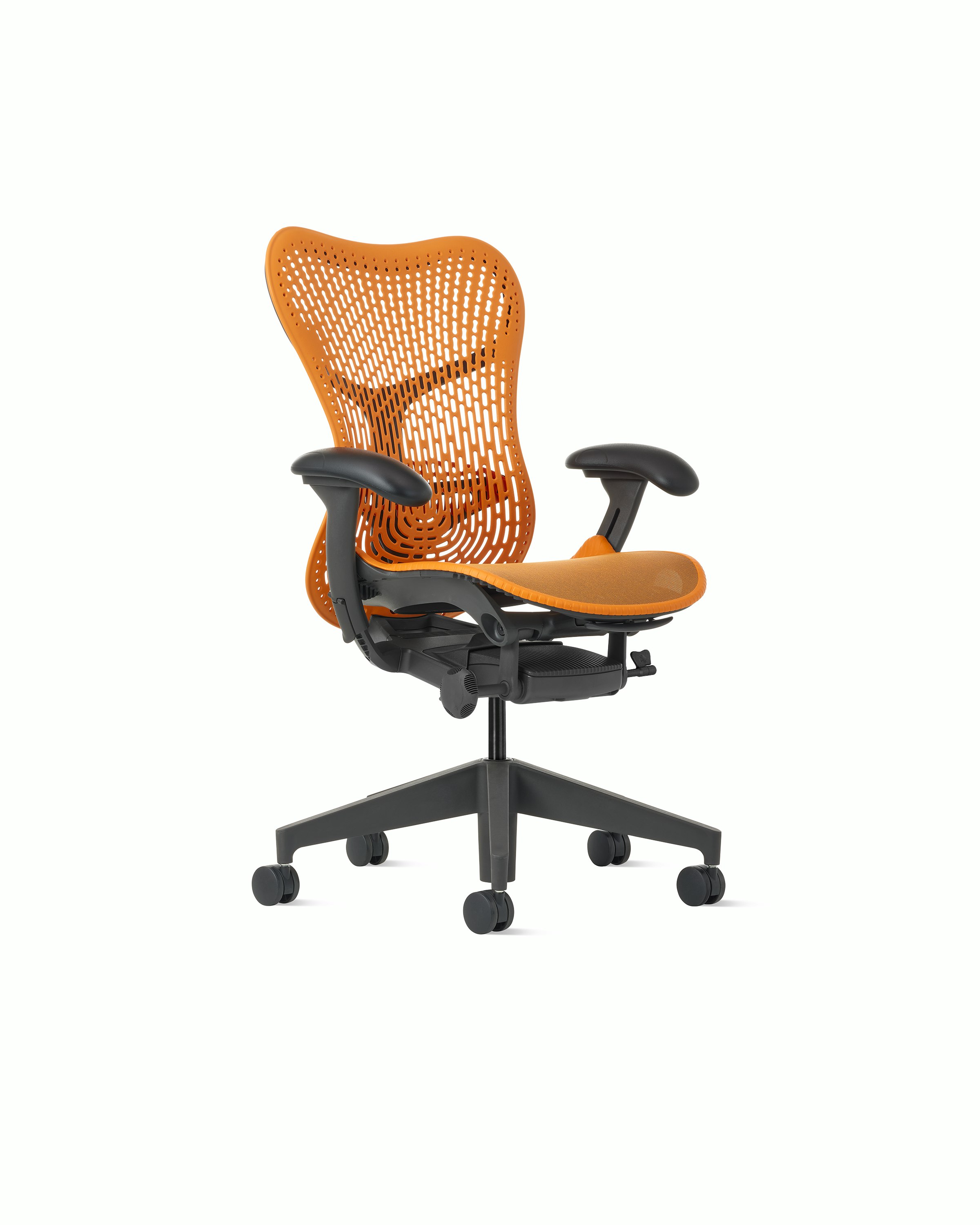 Front angle view of a Mirra2 chair with a Trflex back in ochre.
