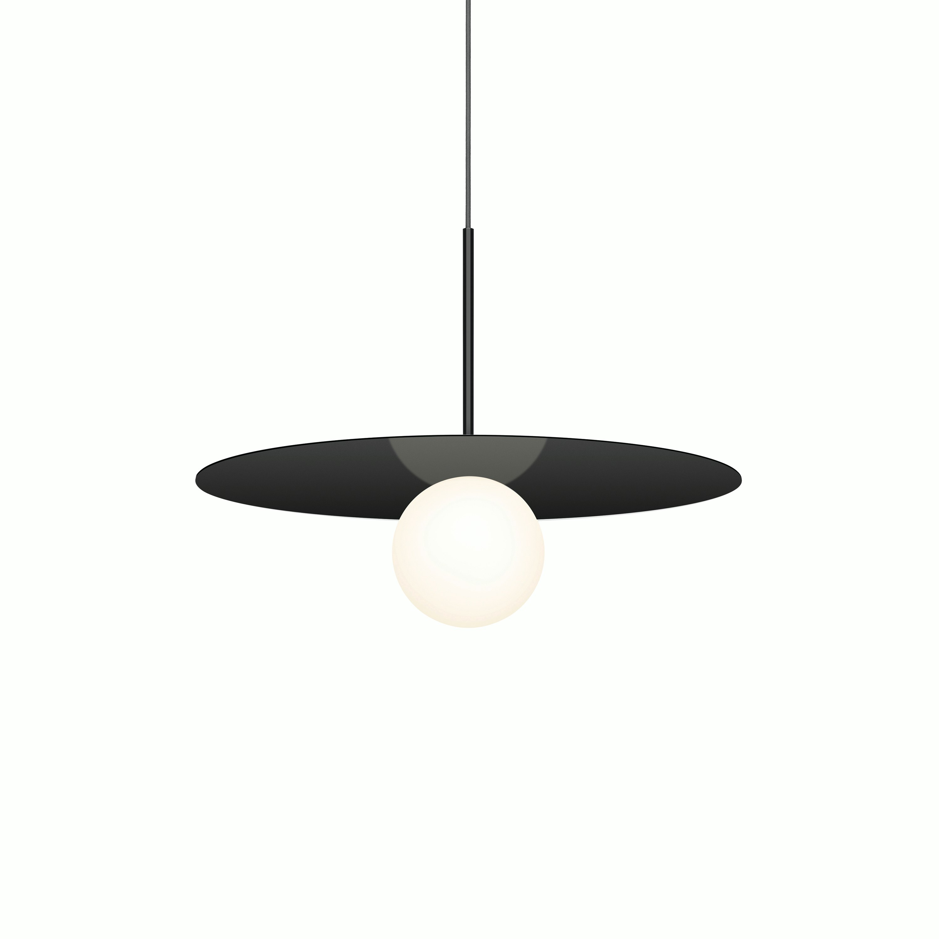 Bola Pendant 18