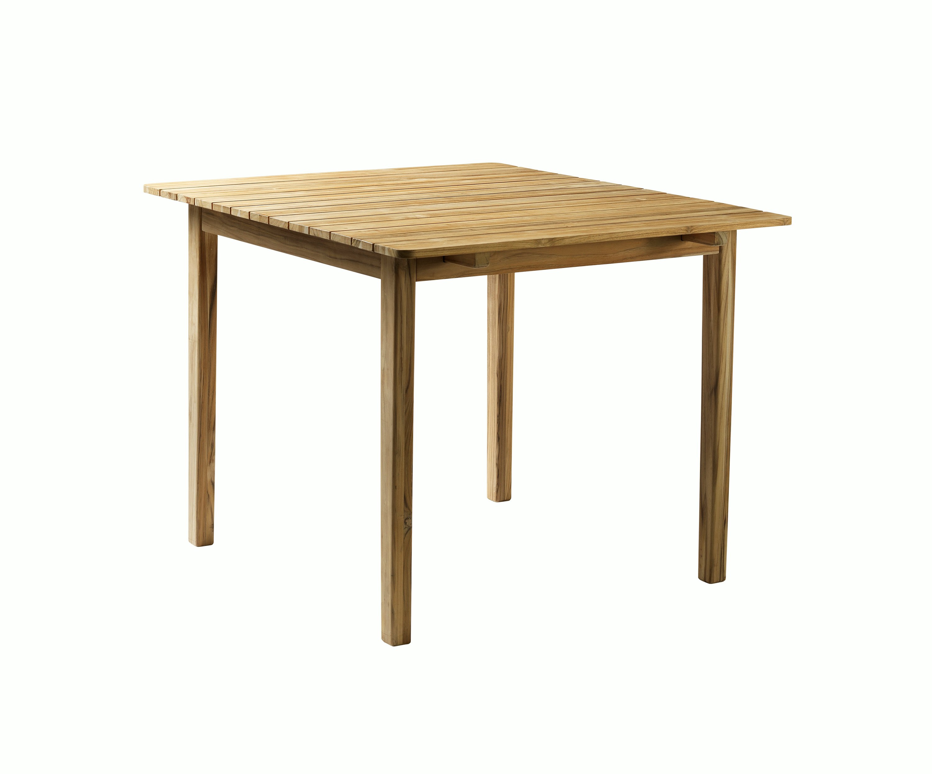 A Sammen Outdoor Dining Table in 47 inch viewed from an angle.