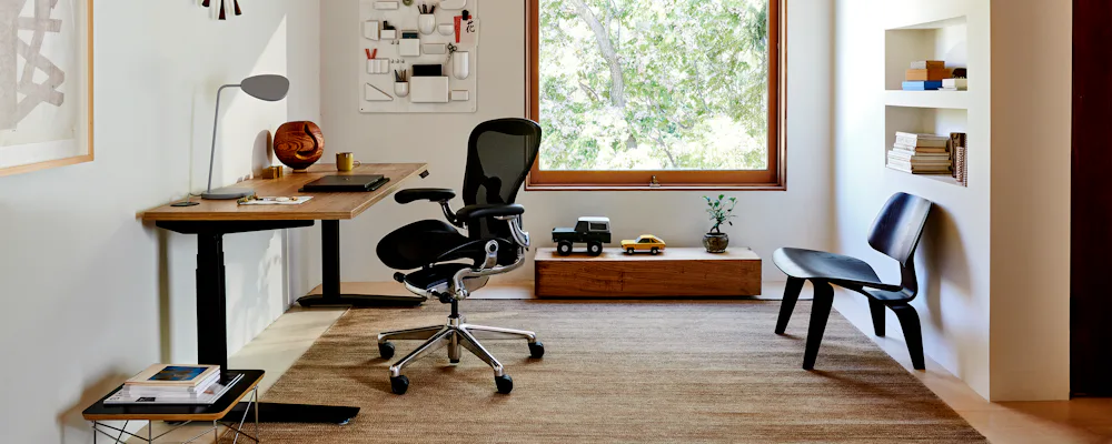 A Complete Guide to the Jarvis Standing Desk A Complete Guide to the Jarvis Standing Desk
