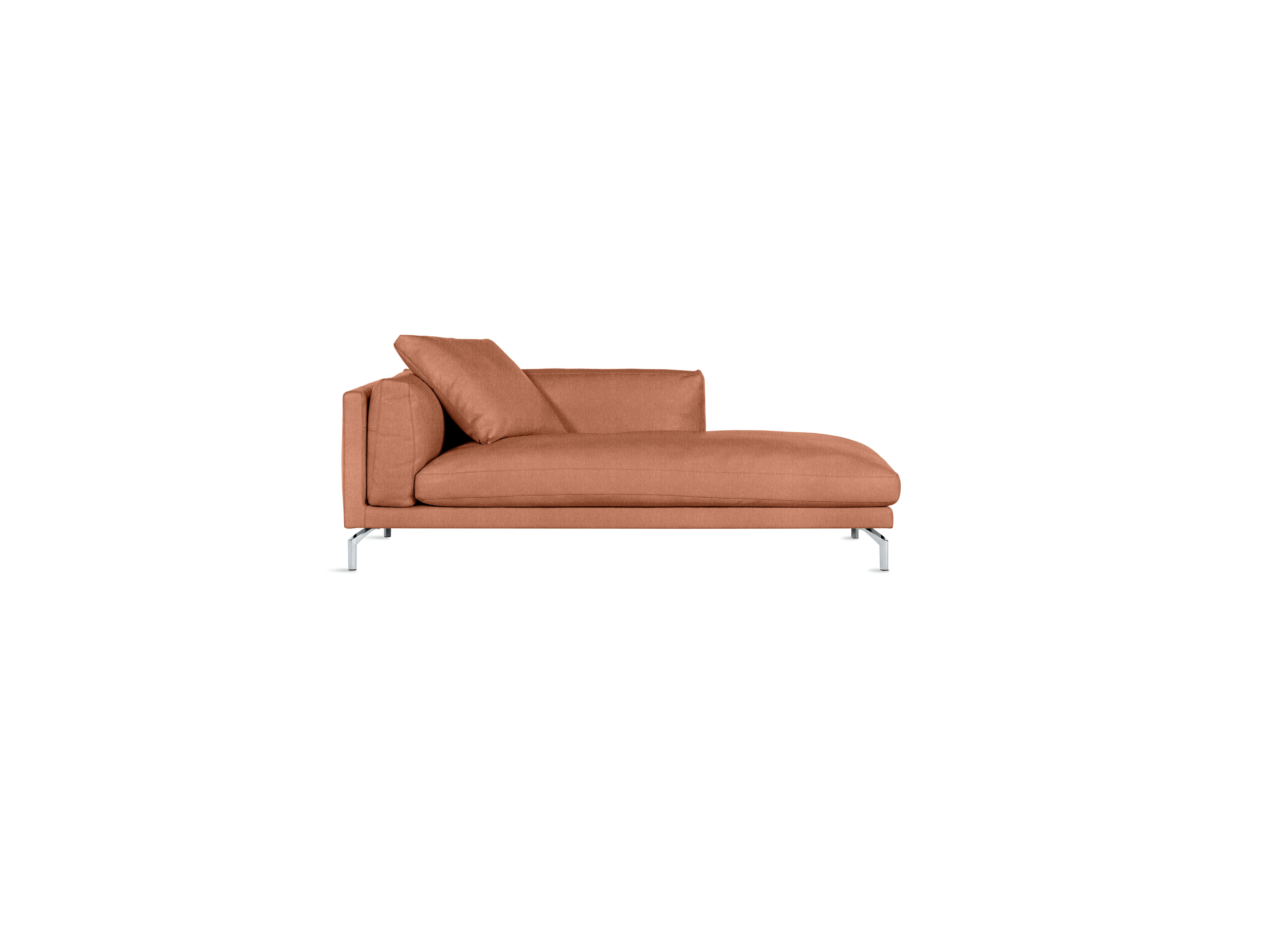 A Right-facing Como Chaise in Mode: Caramelized viewed from the front.