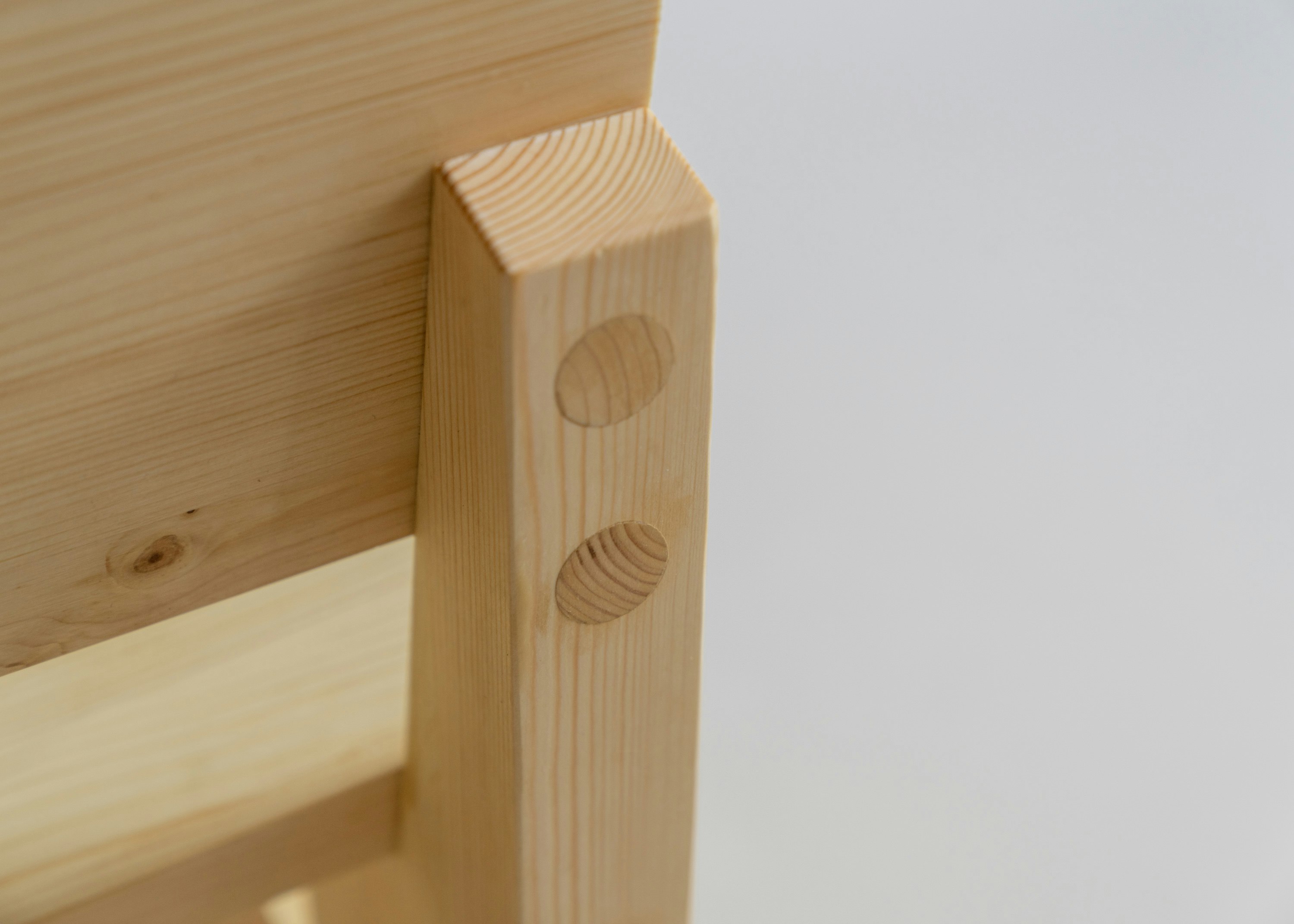 001 Stool