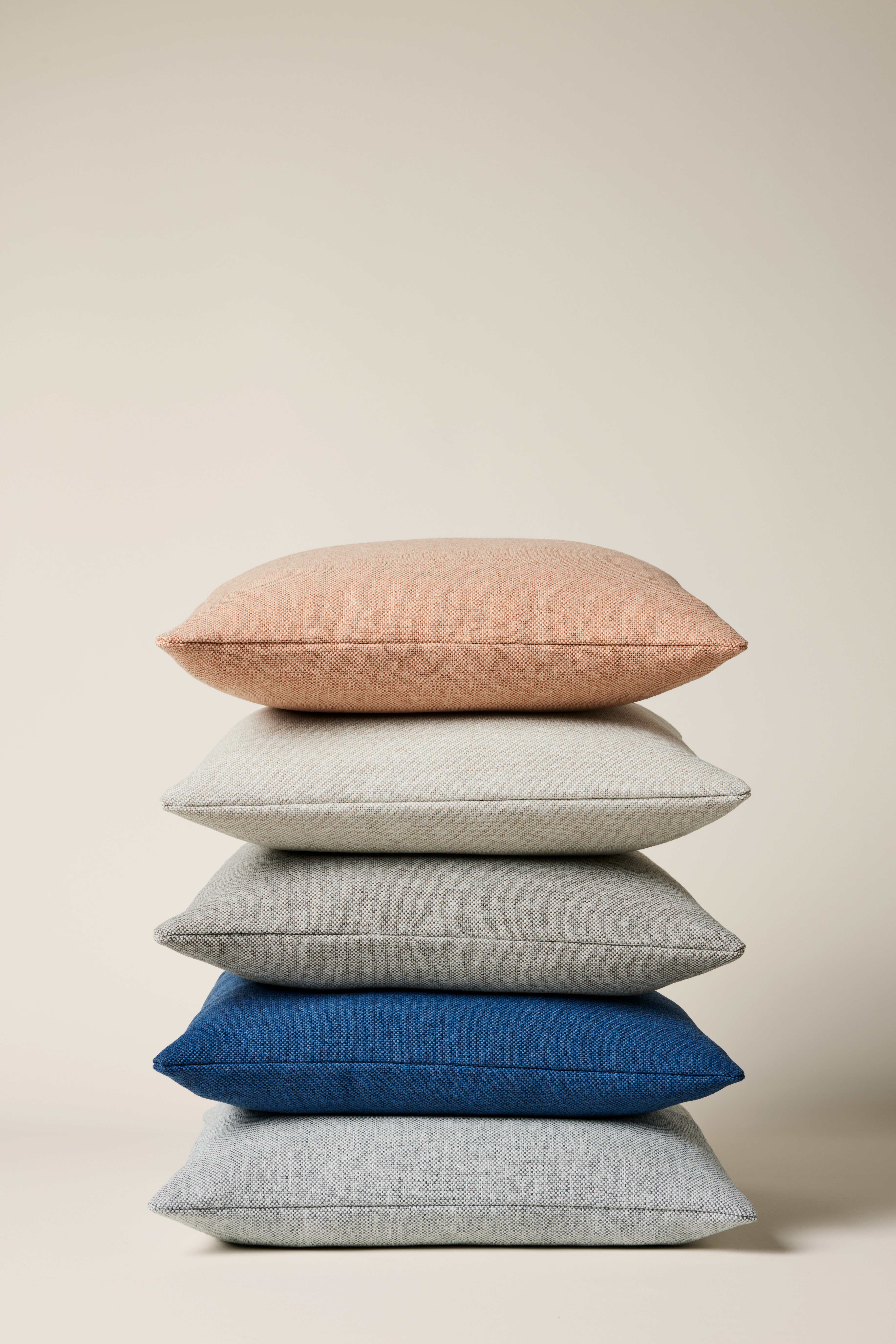 Mode Pillow