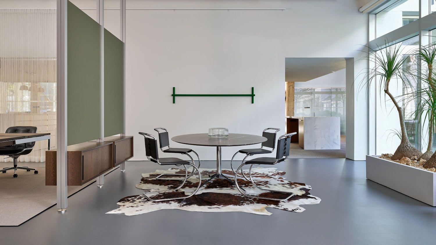 MillerKnoll Dallas Showroom