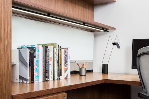 KnollExtra Sparrow Desk Light for Private Office