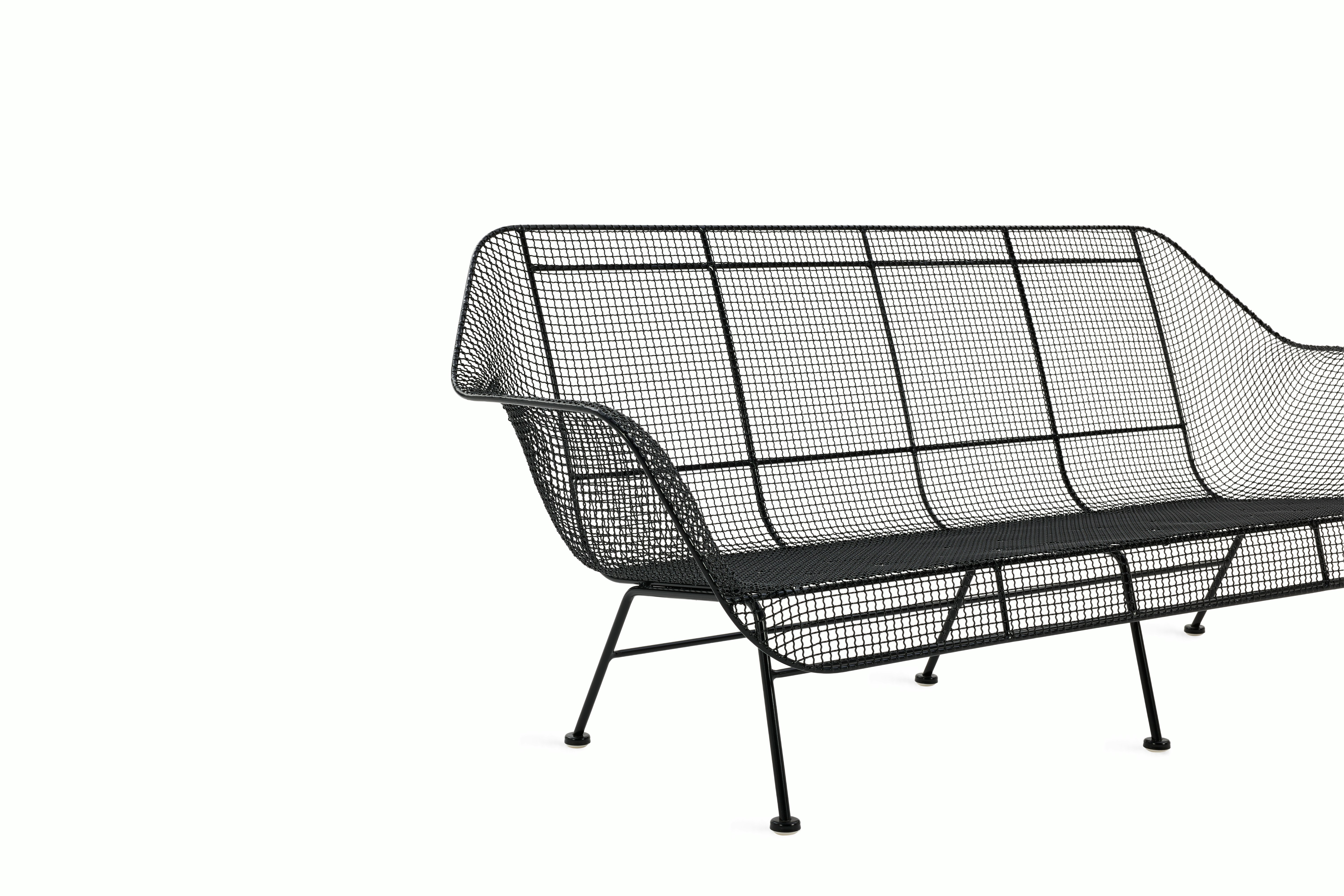 Sculptura Sofa - Black