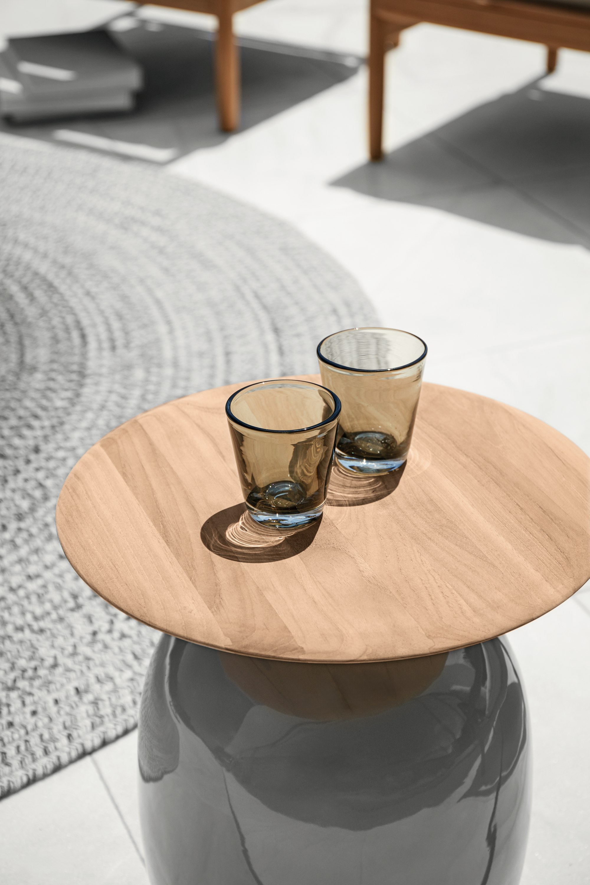 Blow Side Table
