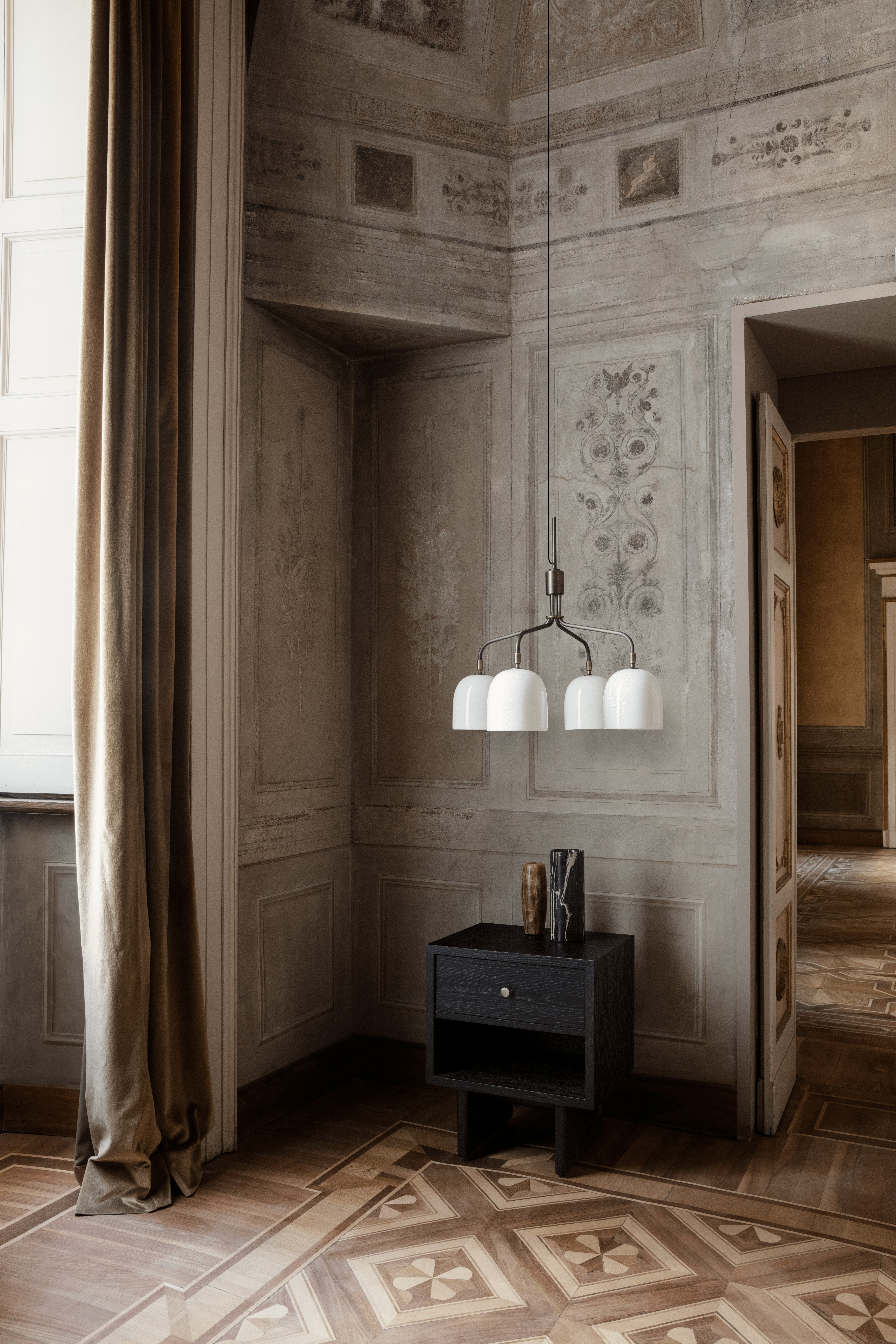 Howard Chandelier