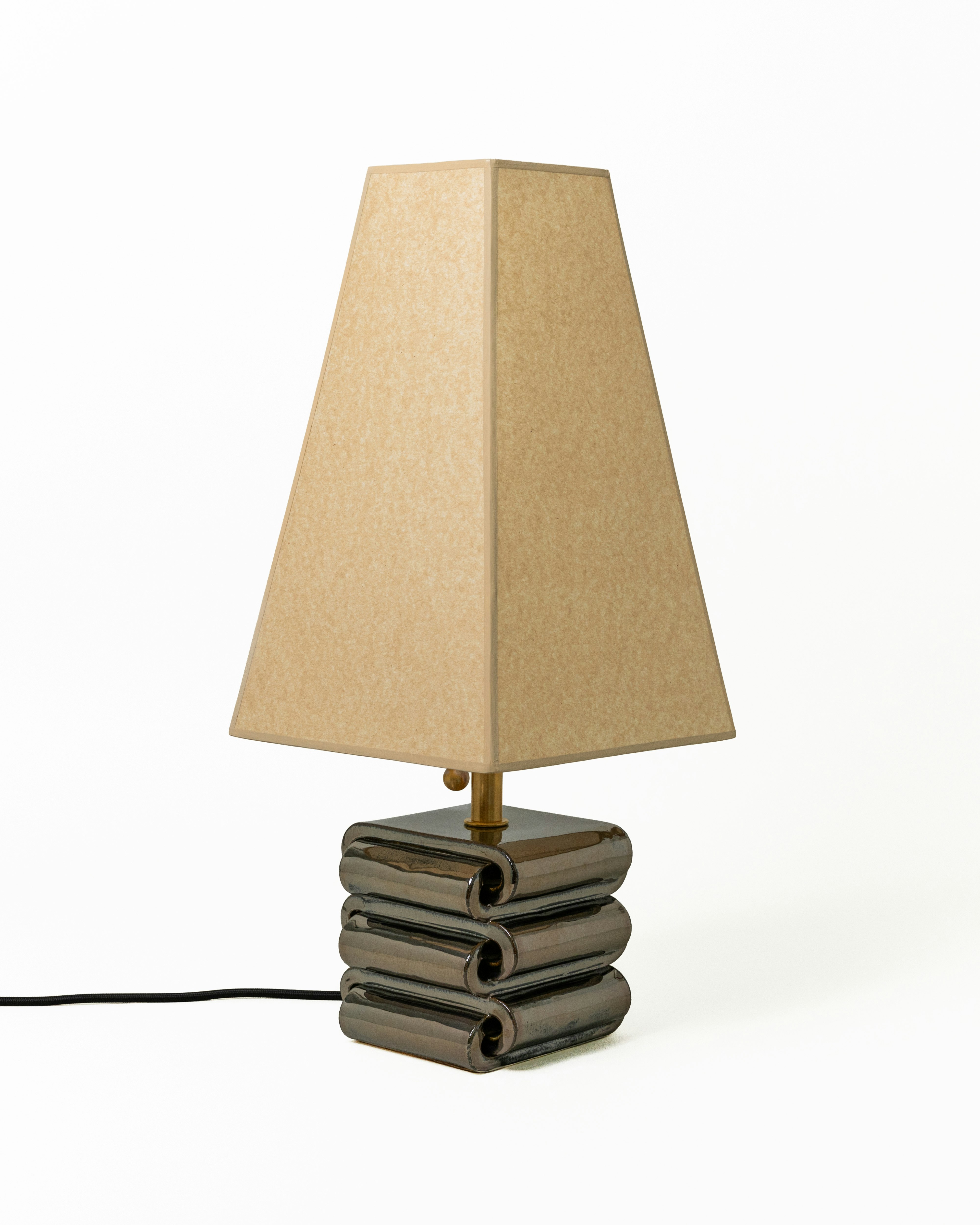 Gio Table Lamp - Kraft_Obsidian