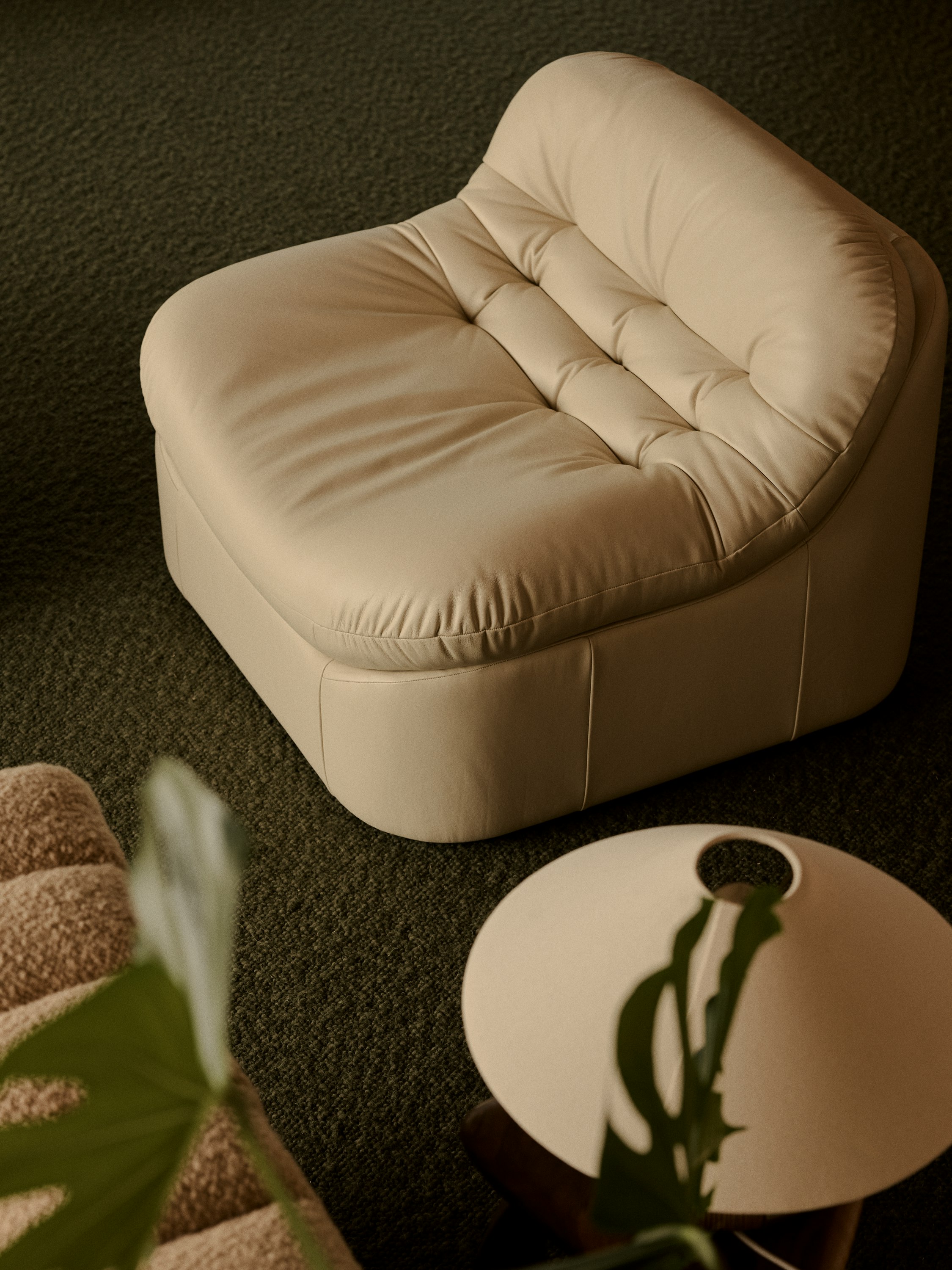 Glove Occasional Chair