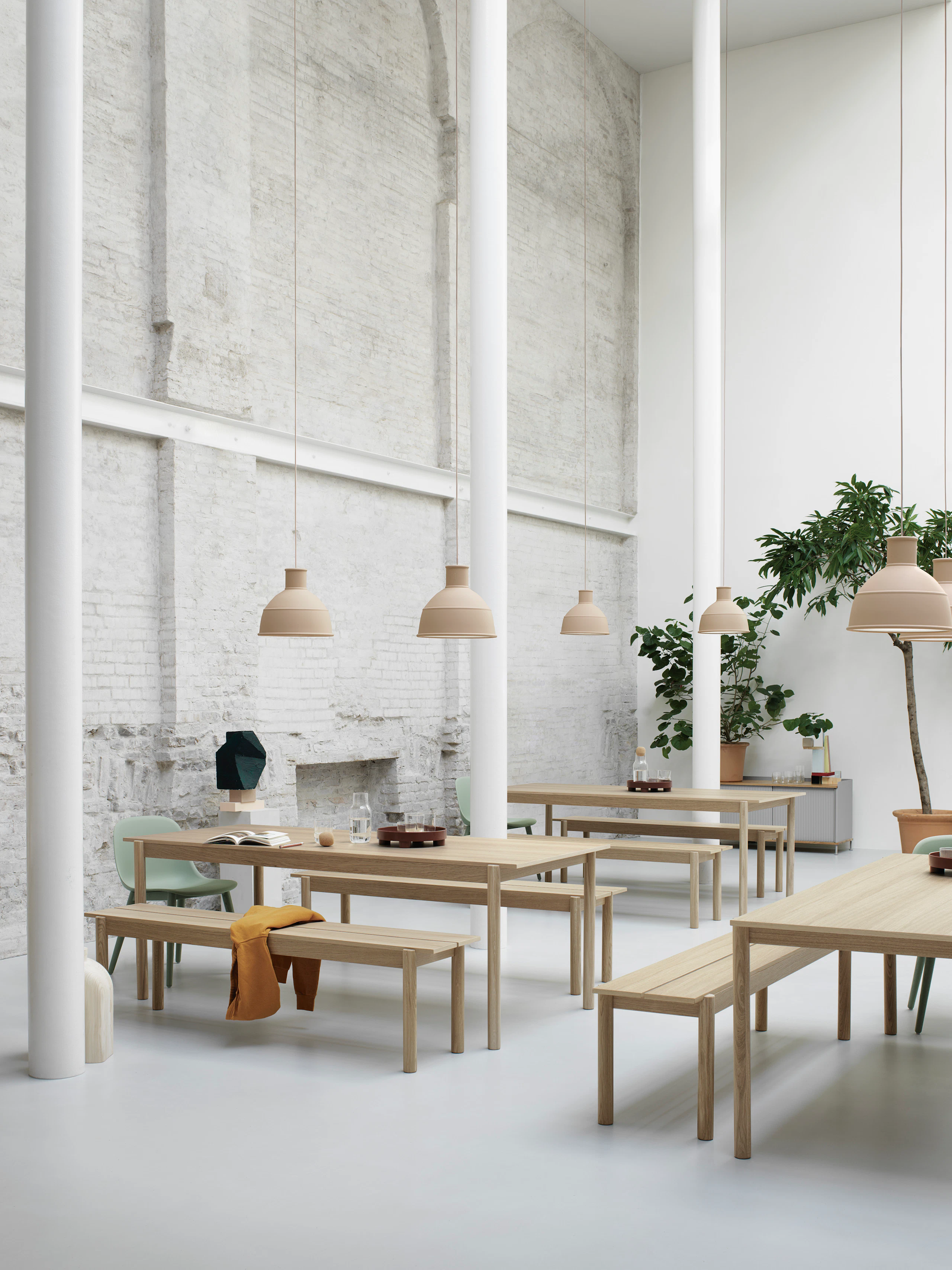 Linear Wood Bench 170 x 34 cm / 66.9 x 13.4", Linear Wood Table 200 x 90 cm / 78.7 x 33.5"", Unfold Pendant Lamp Beige Rose, Fiber Side Chair Wood bse Dusty Green, Platform Tray Dark Red, Enfold Sideboard Low Oak/Grey"
