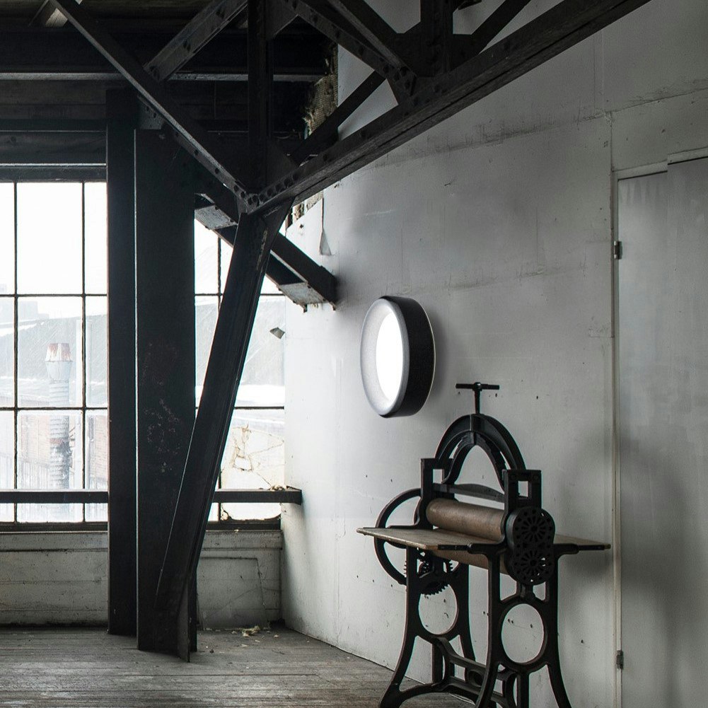 LP Grand Surface Light