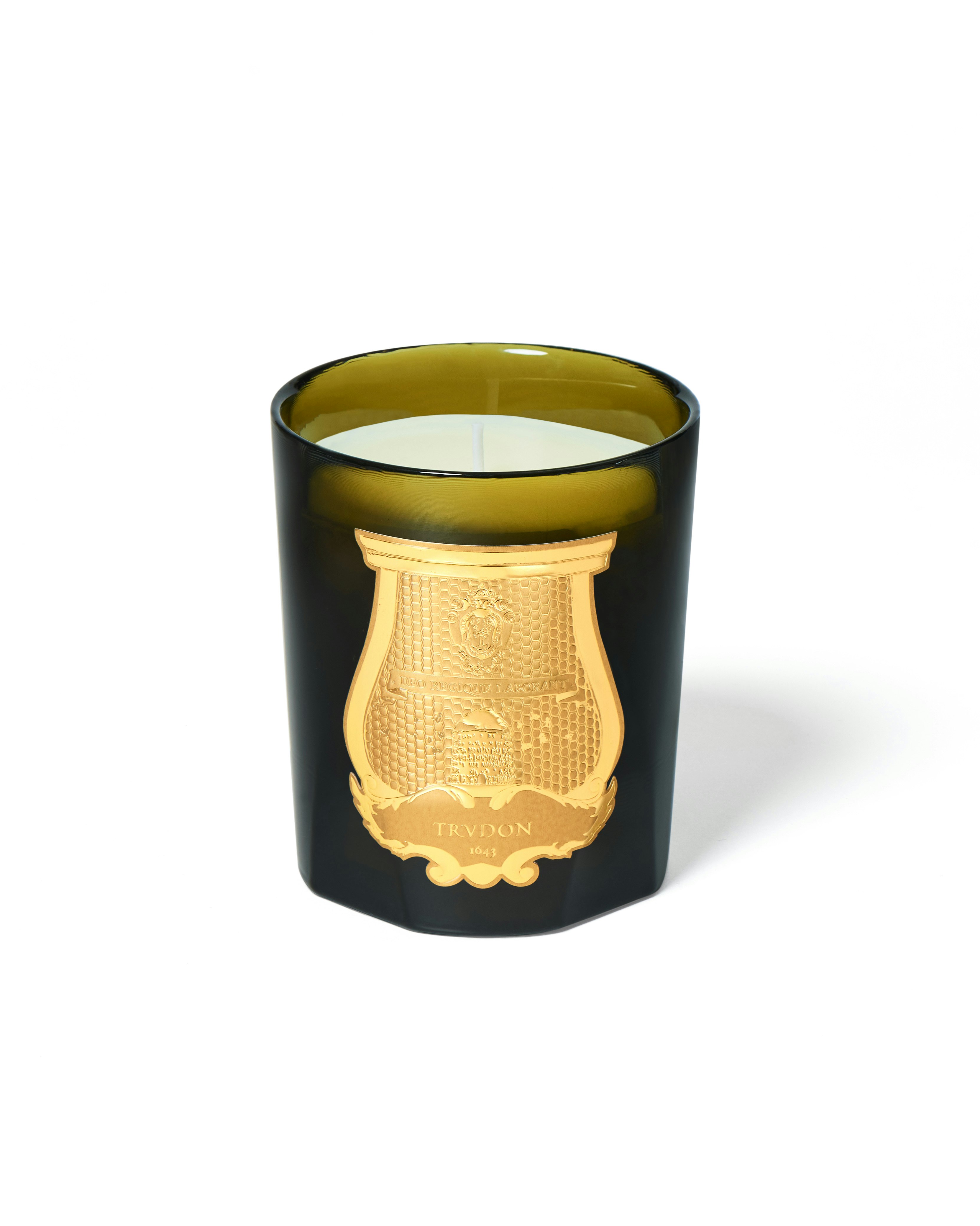 Classic Scented Candle - 9.5 oz