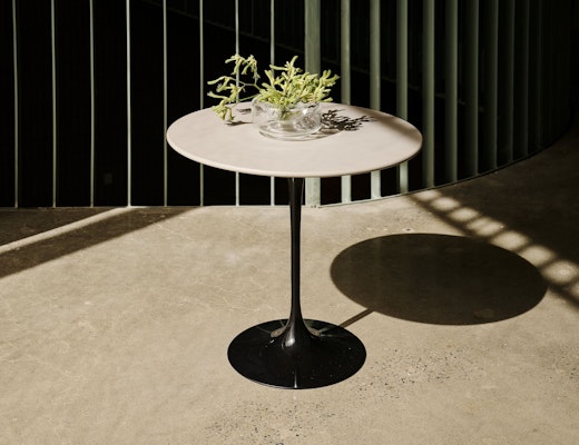 Saarinen Side Table in Modern Clay Saarinen Side Table