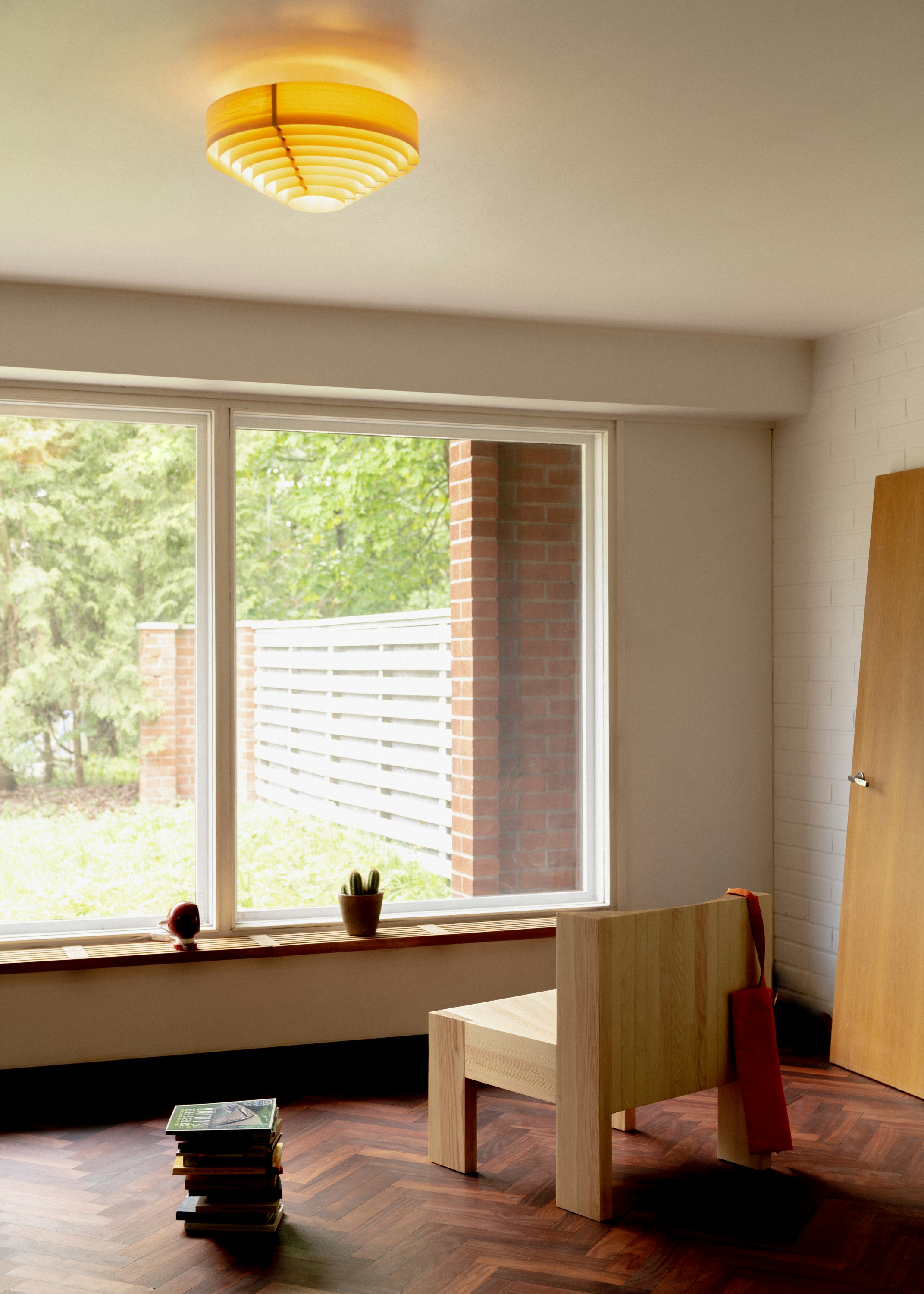 1005 Hans Ceiling Light