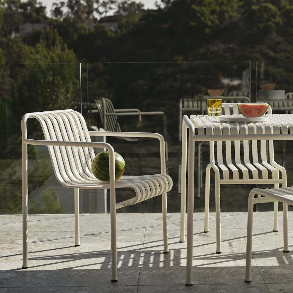 Palissade Dining in White