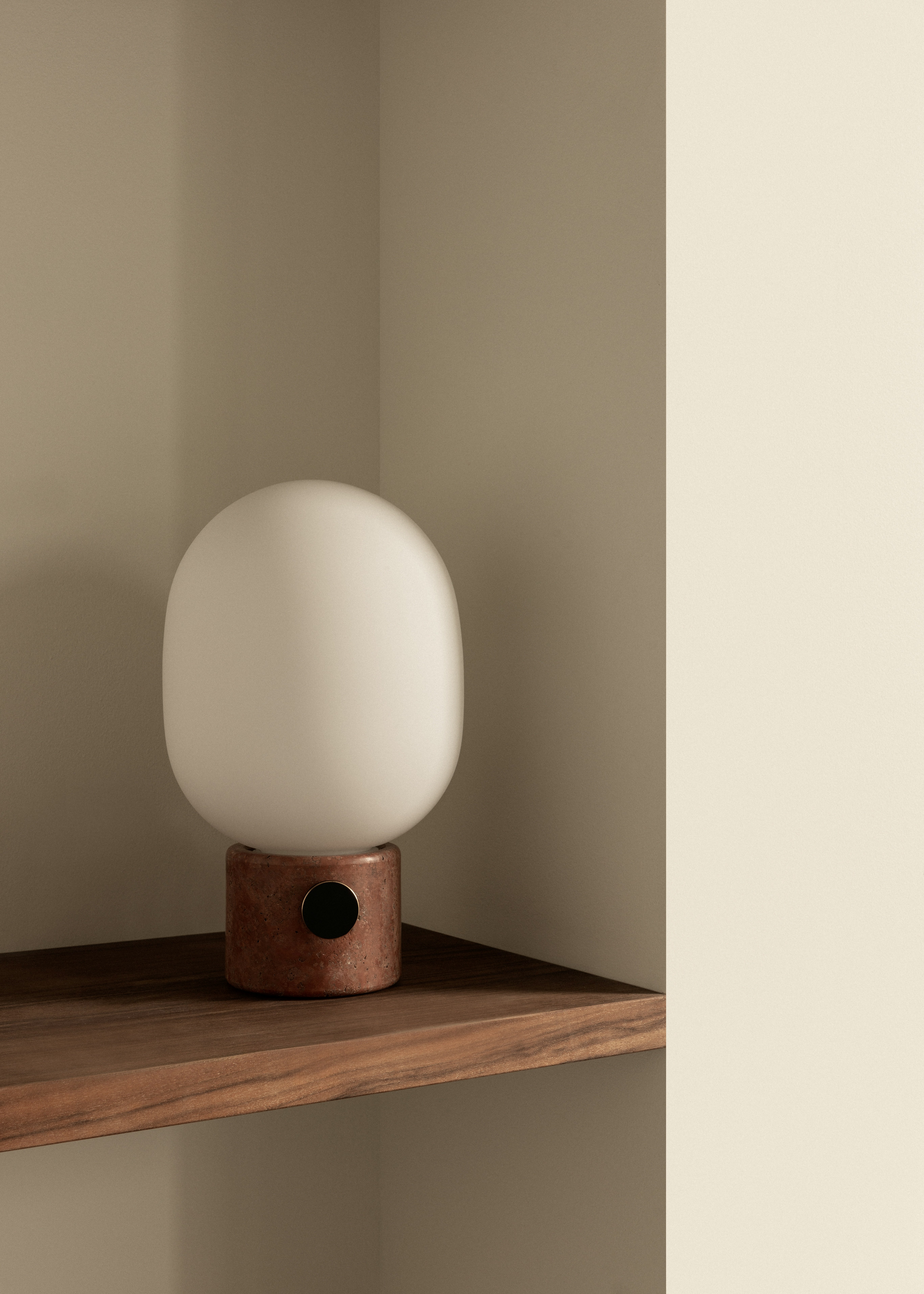 JWDA Table Lamp