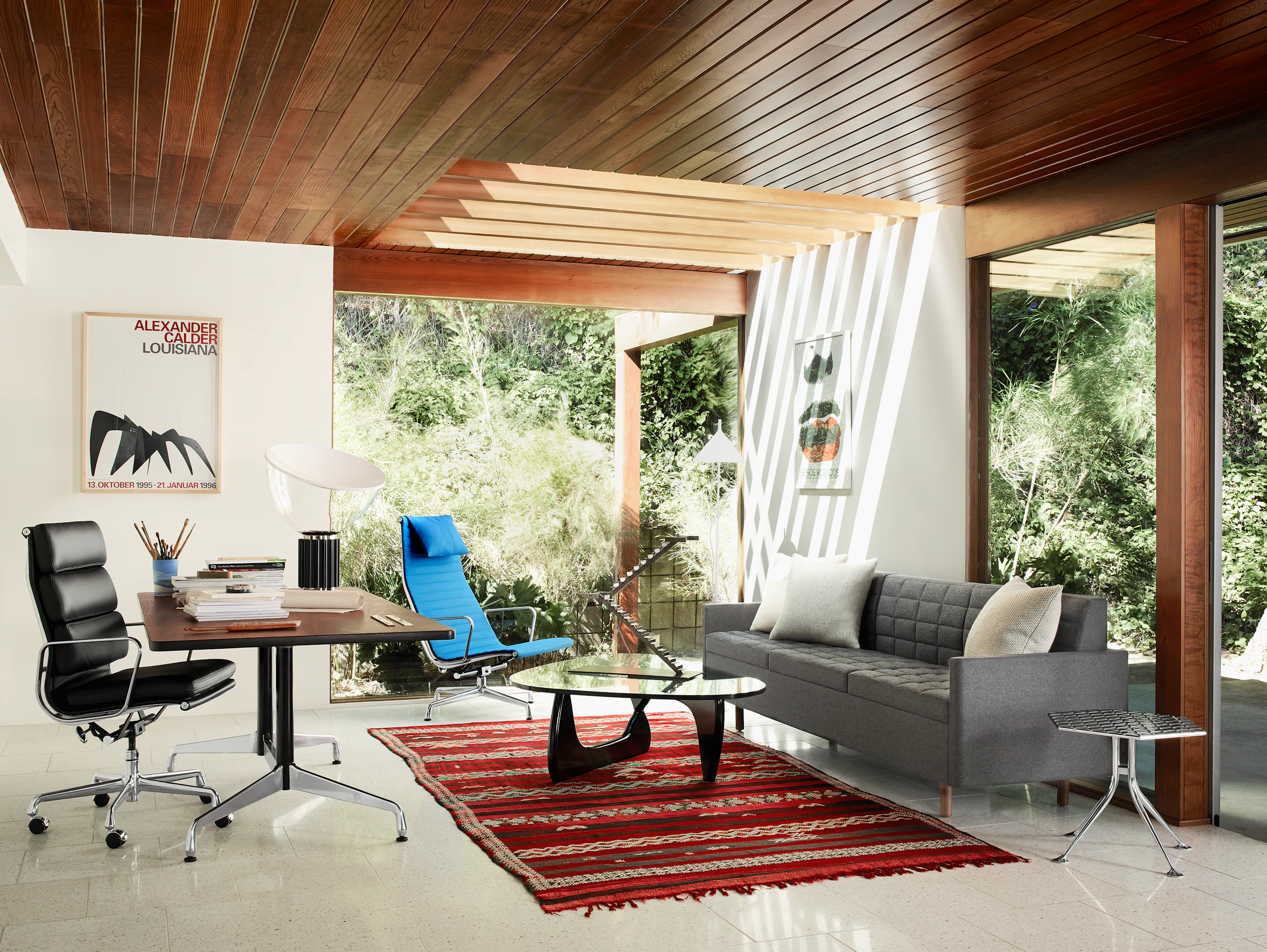 Eames Soft Pad Chair