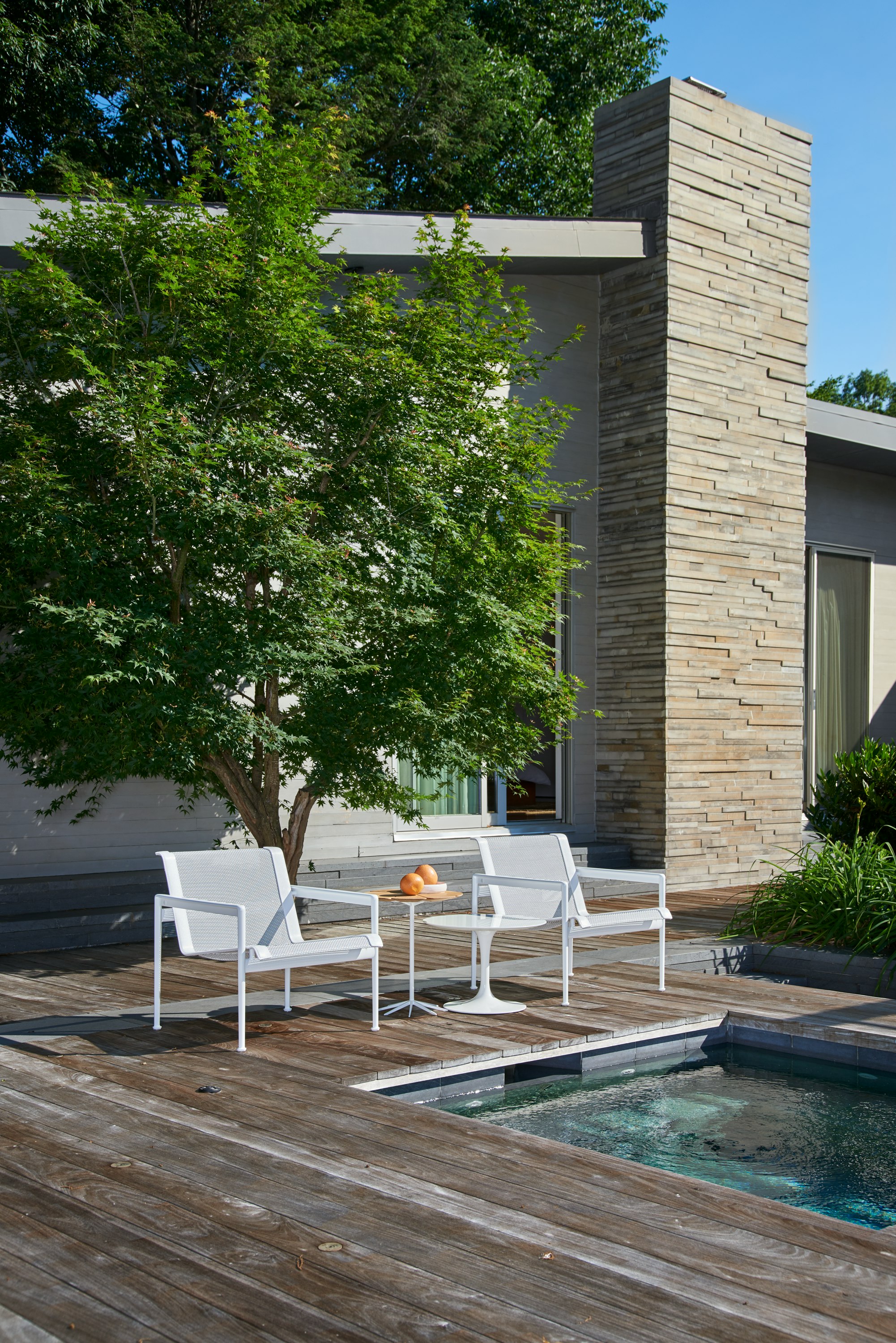 1966 Lounge Chair with Arms