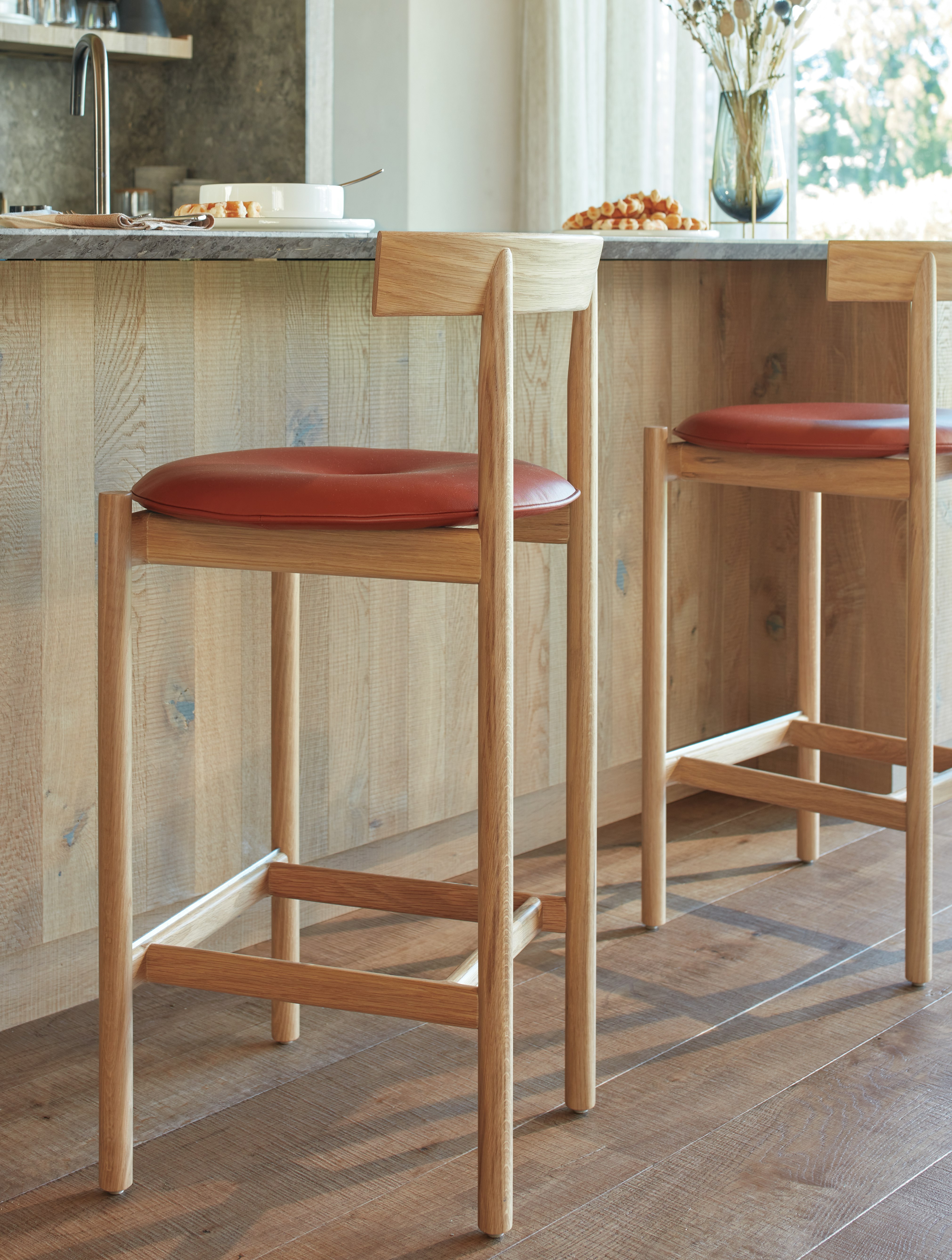 Comma Counter Stool in kitchen at breakfast bar