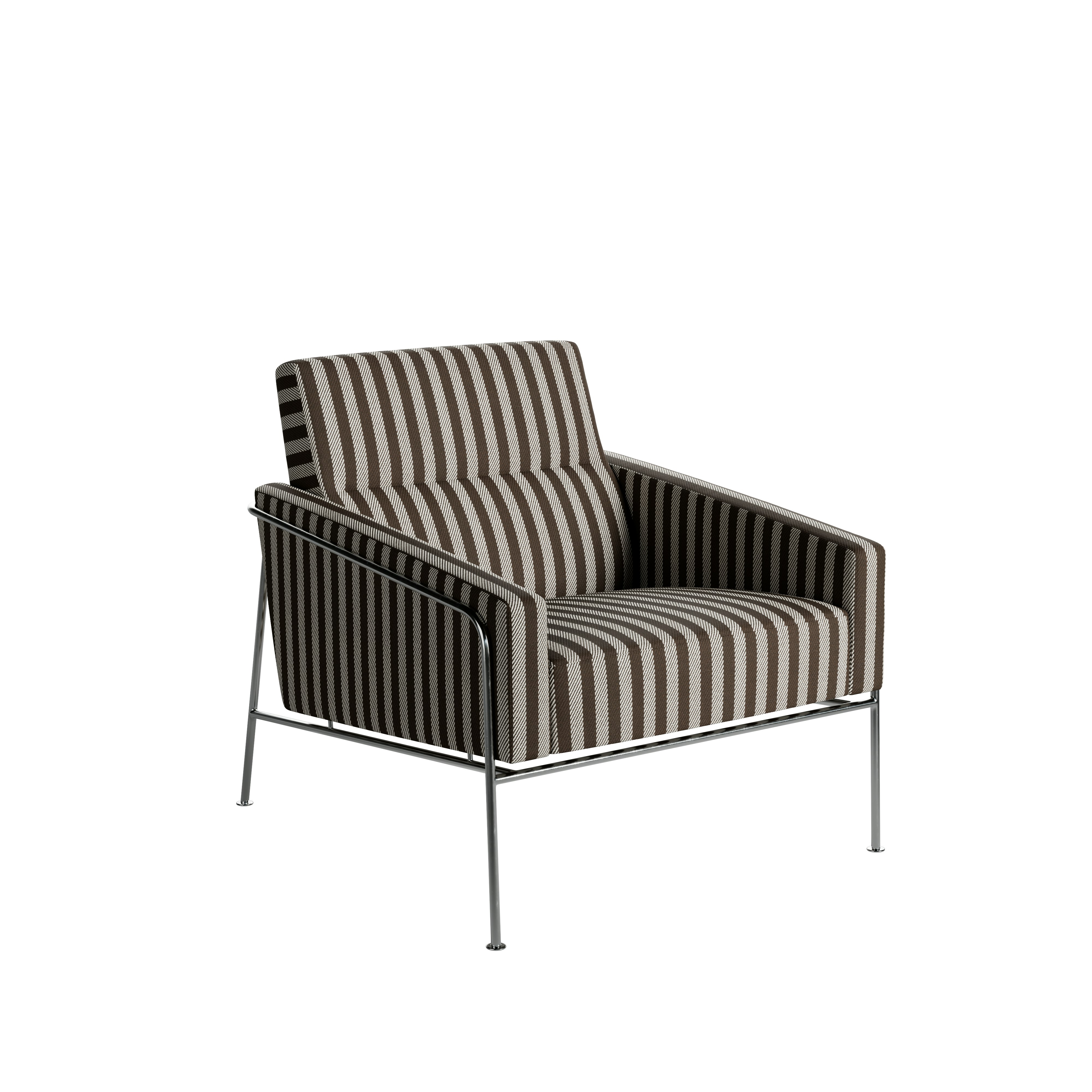 Series 3300 Armchair