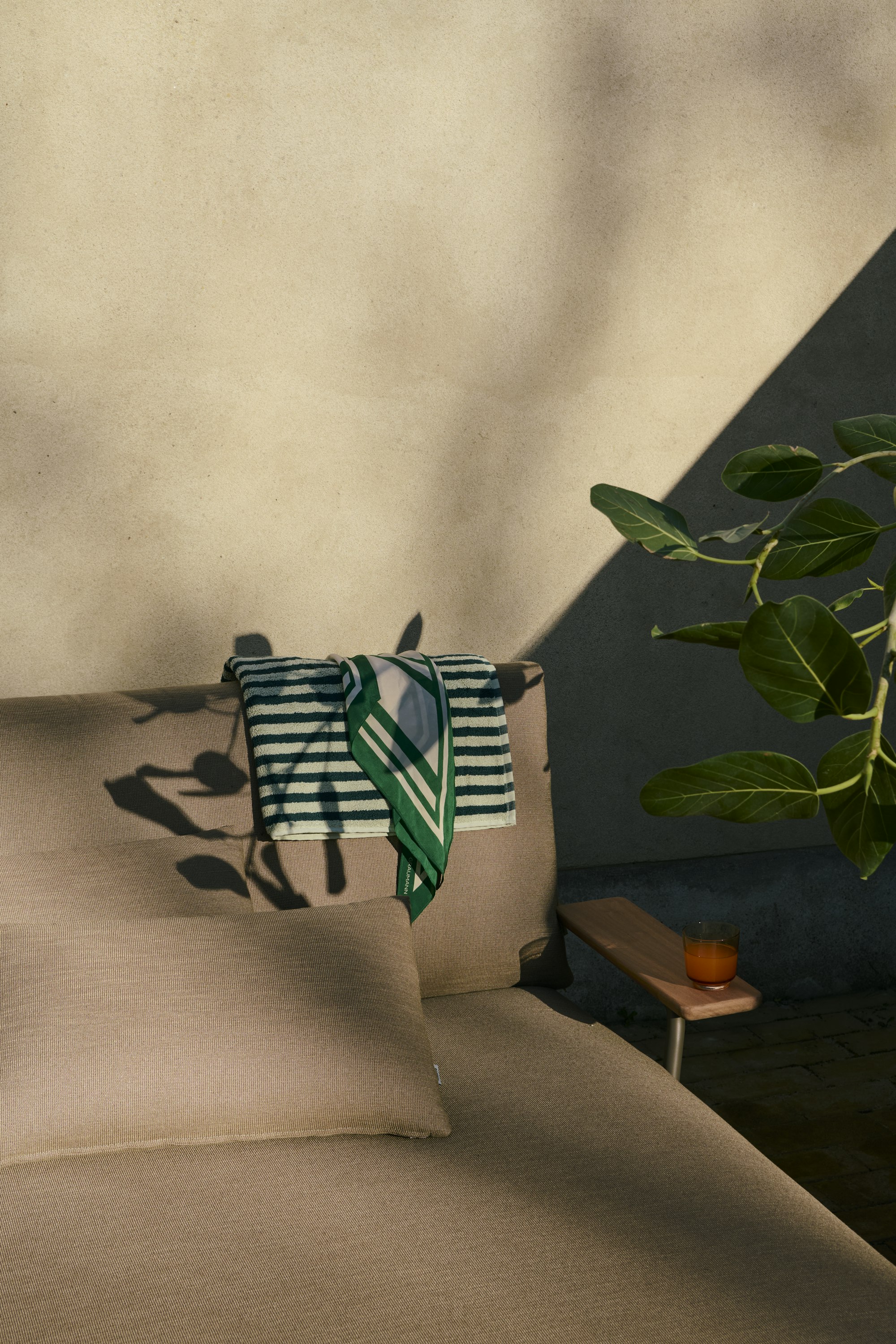 Settle Outdoor Double Chaise