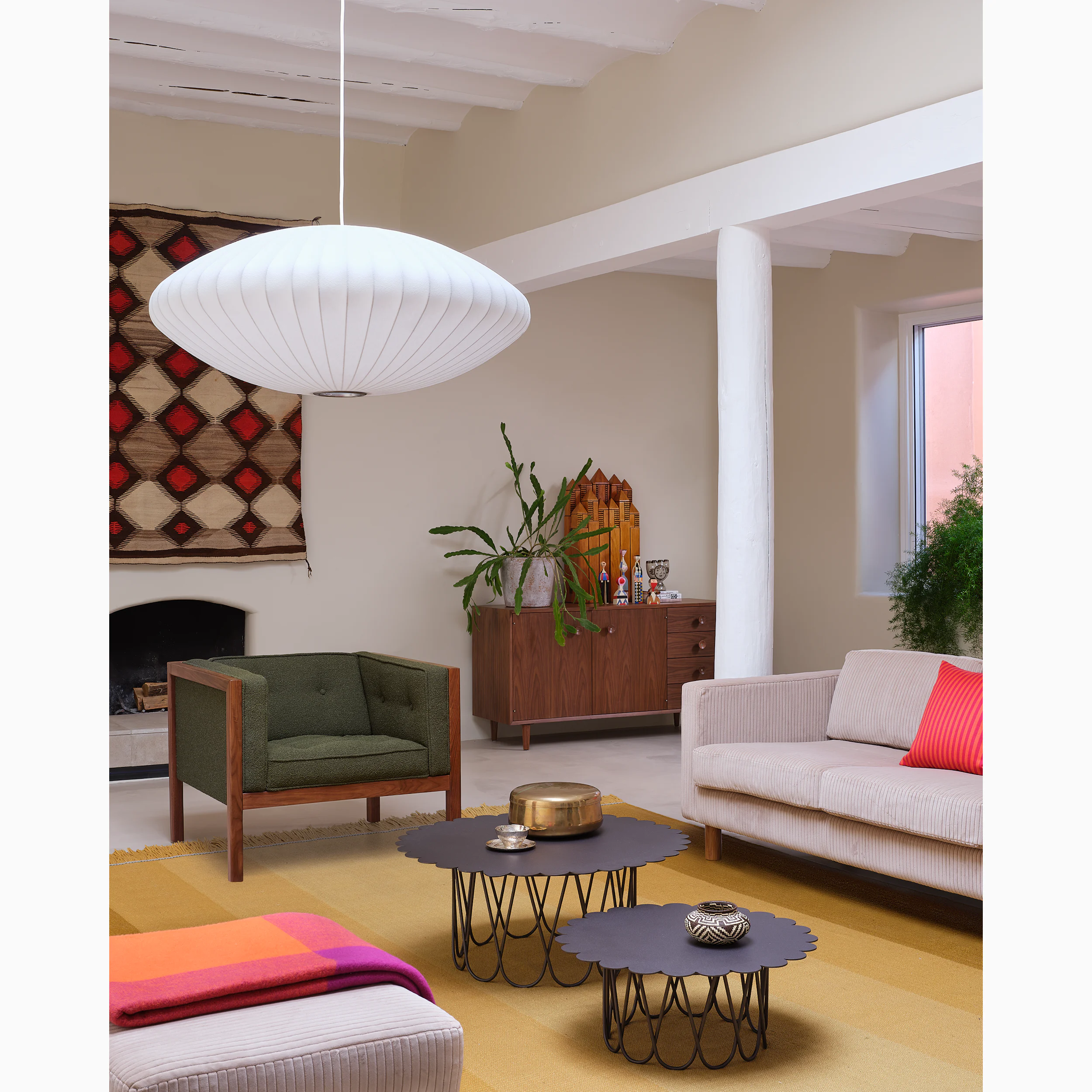 Nelson Saucer Bubble Pendant, Medium – Herman Miller Store CA Nelson Saucer Bubble Pendant, Medium – Herman Miller Store CA
