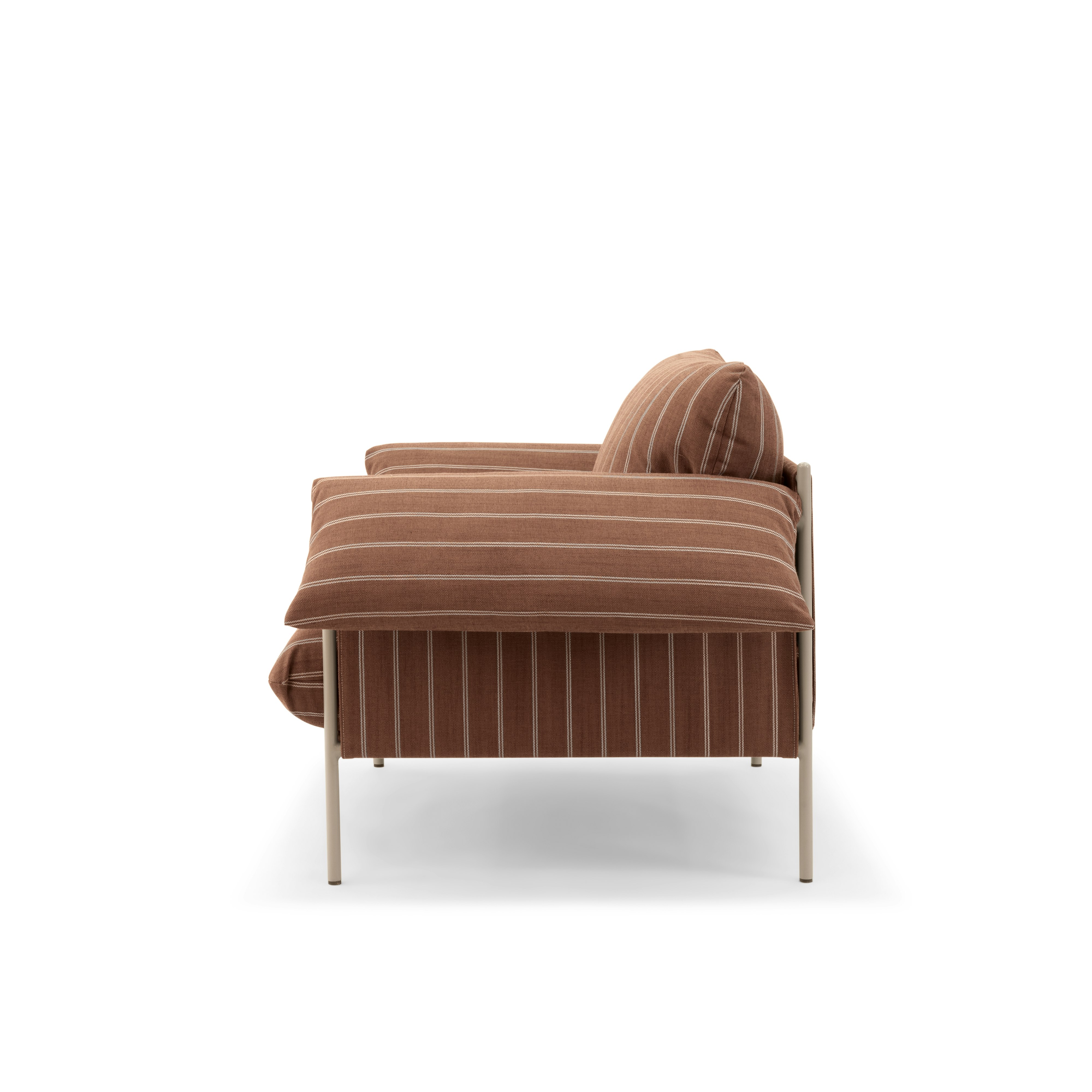 An Alva Outdoor Lounge Chair in Terrarossa viewed from the side