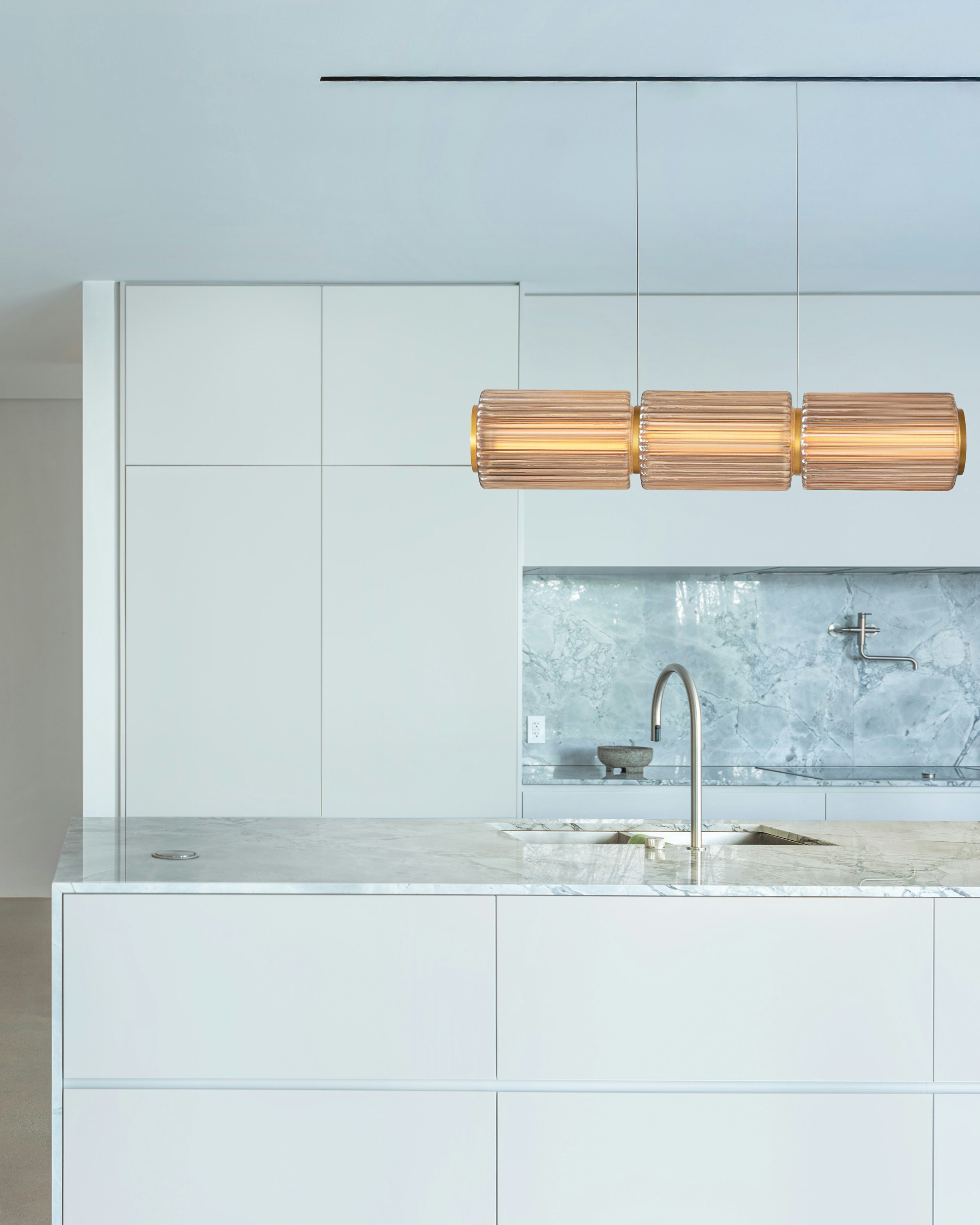 Column 175 Horizontal Pendant