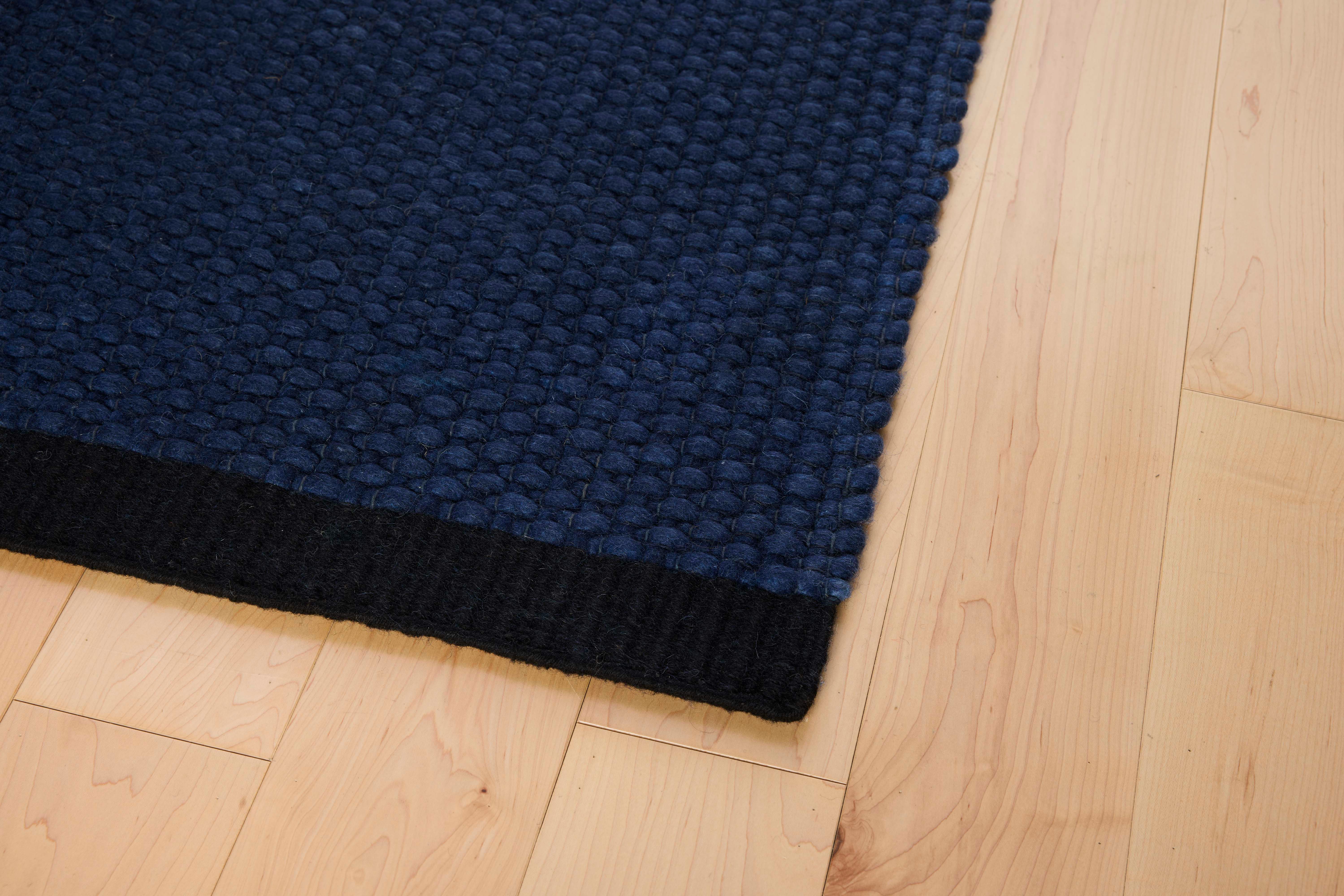 Isle Rug - 8 x 10, Faraway