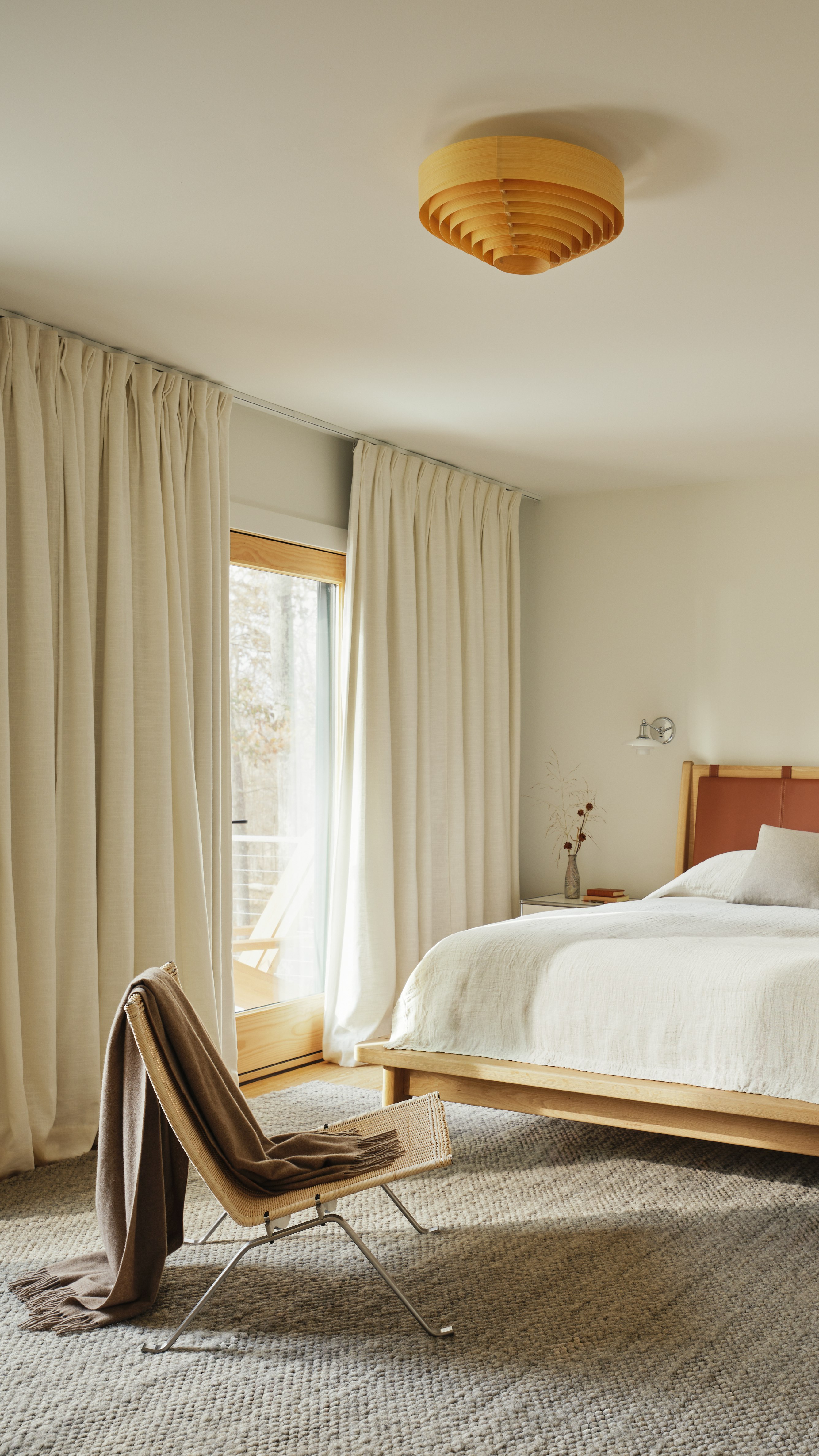 1005 Hans Ceiling Light