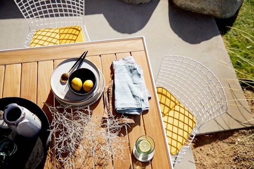 1966 Dining Table Bertoia Side Chair