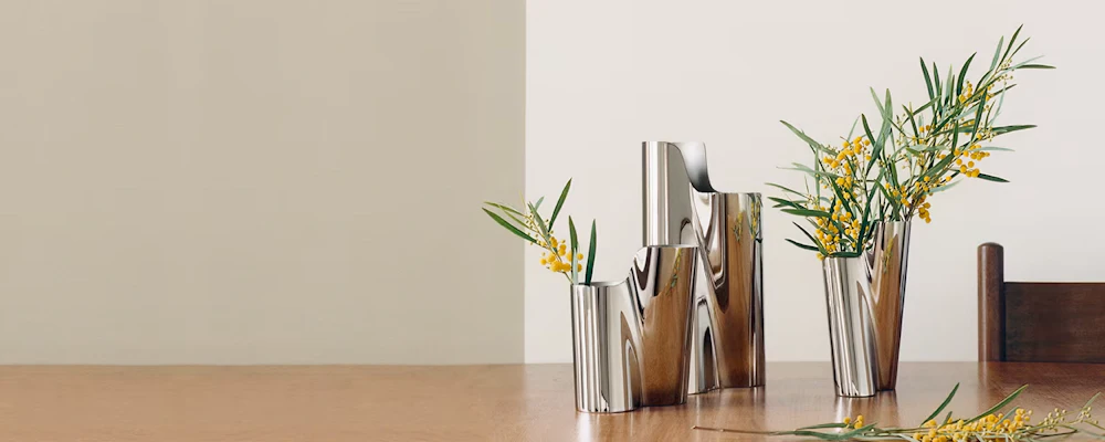 Lituus Vase – Design Within Reach