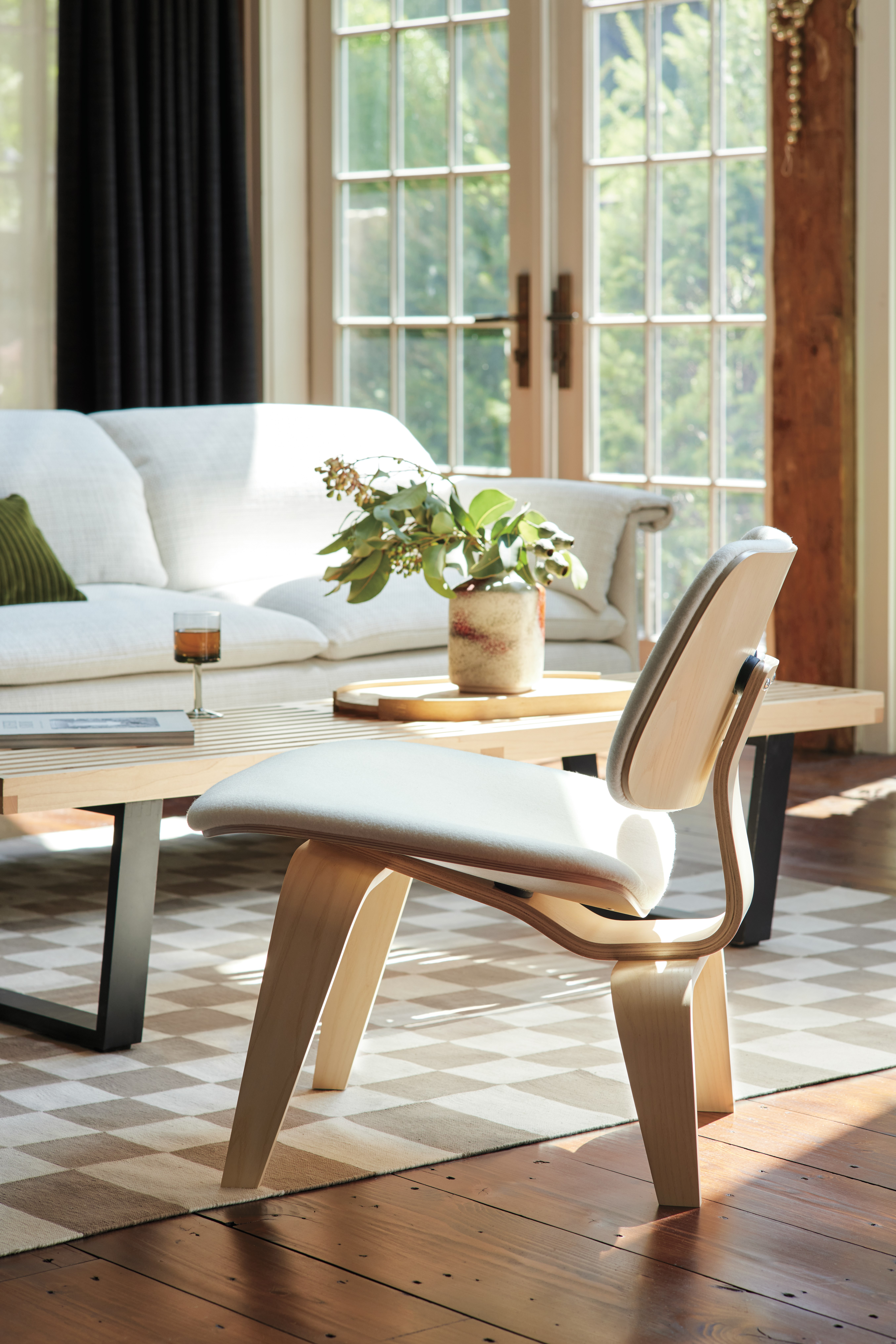 Eames Molded Plywood Lounge Chair Wood Base (LCW)