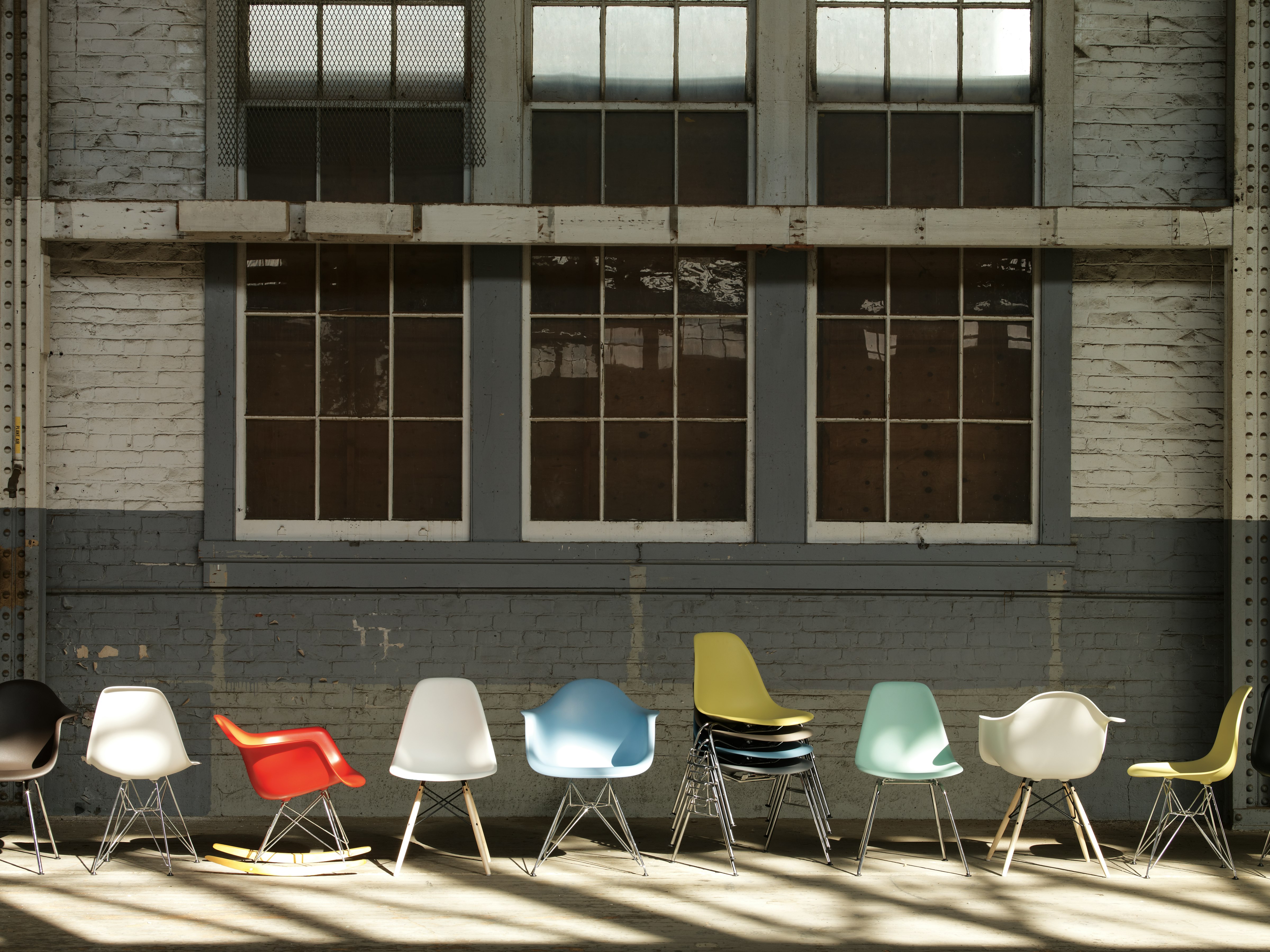 Eames Molded Plastic Armchair