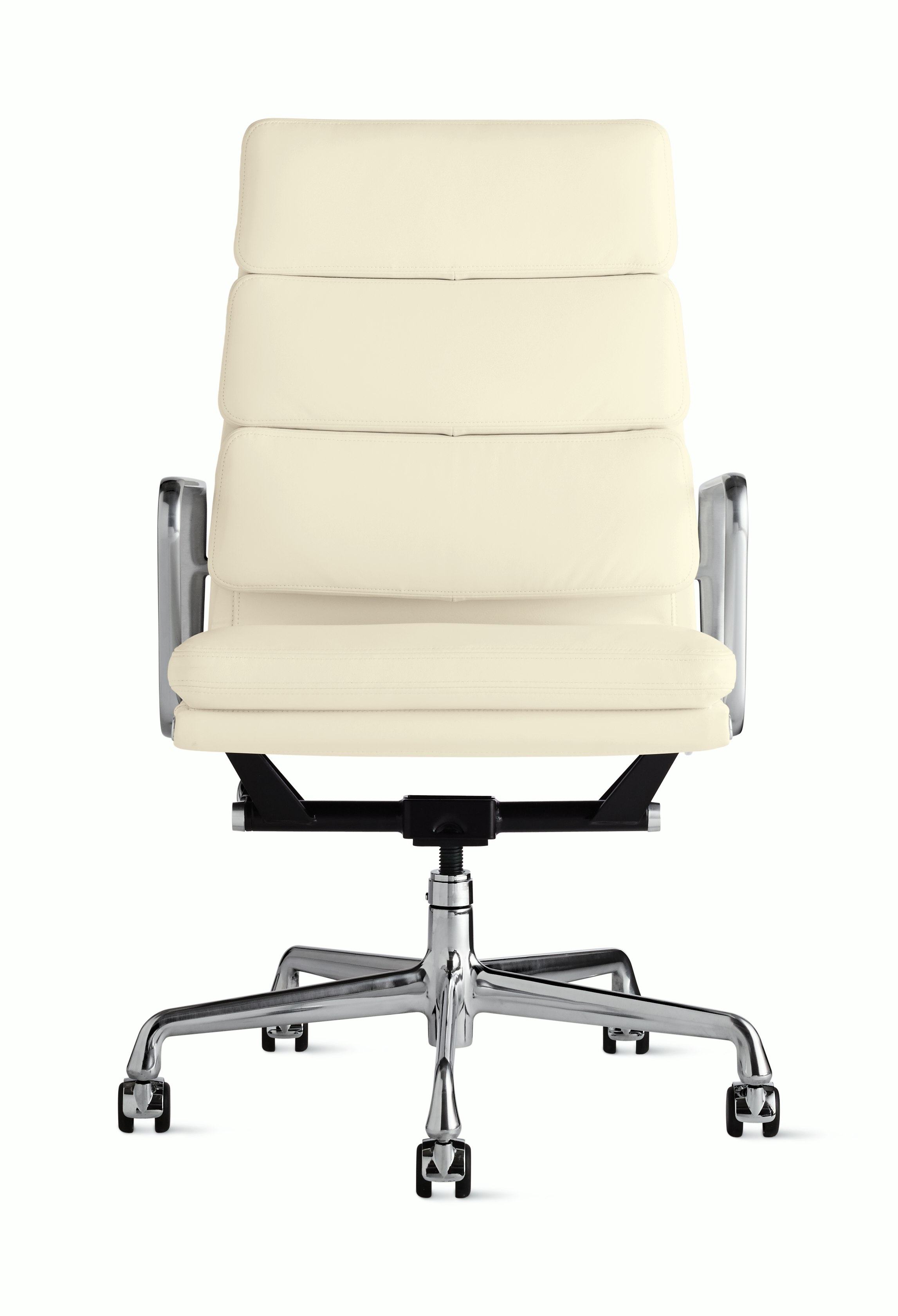 Eames Soft Pad Chair