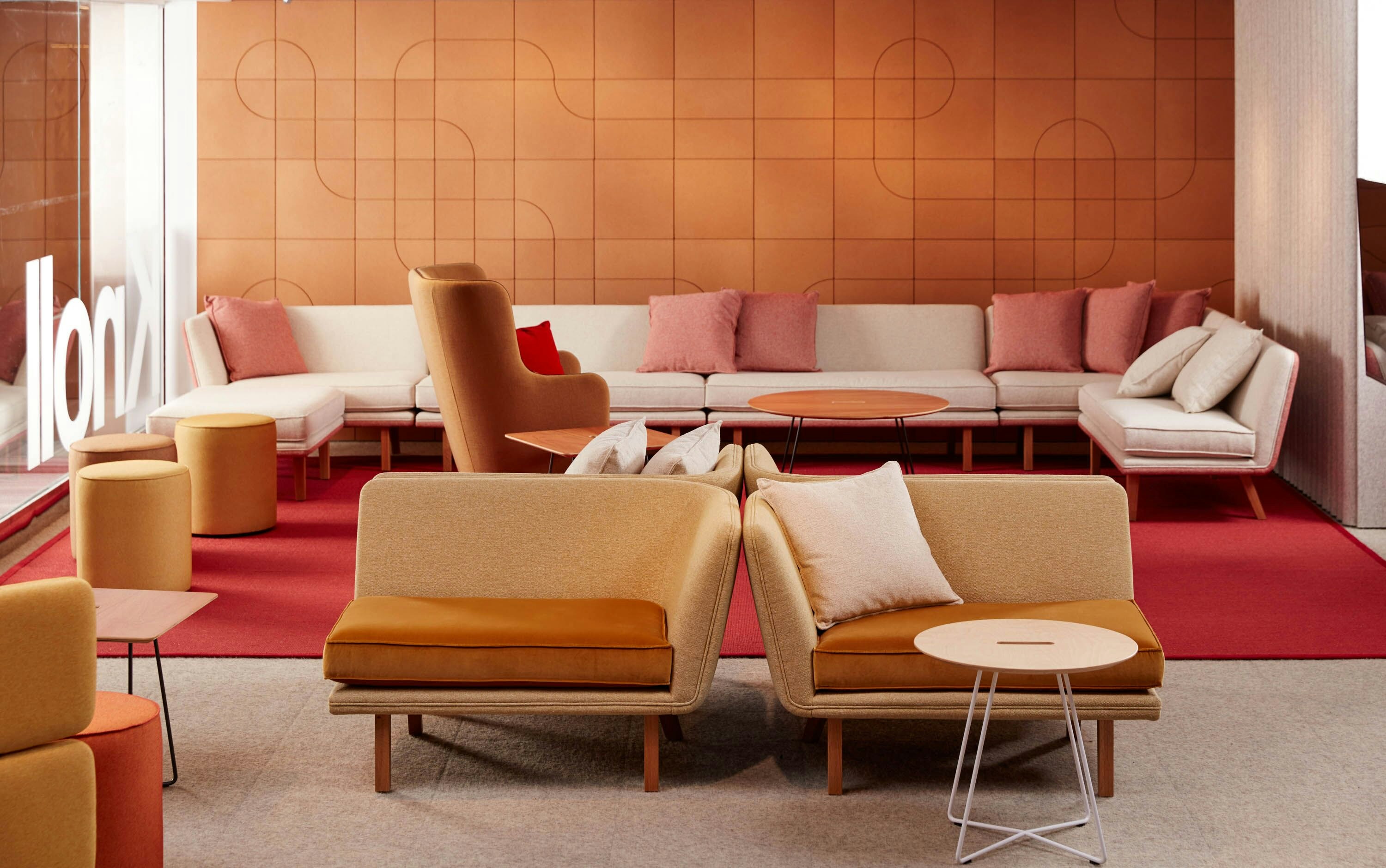 Rockwell Unscripted High Back Lounge Chair | Knoll