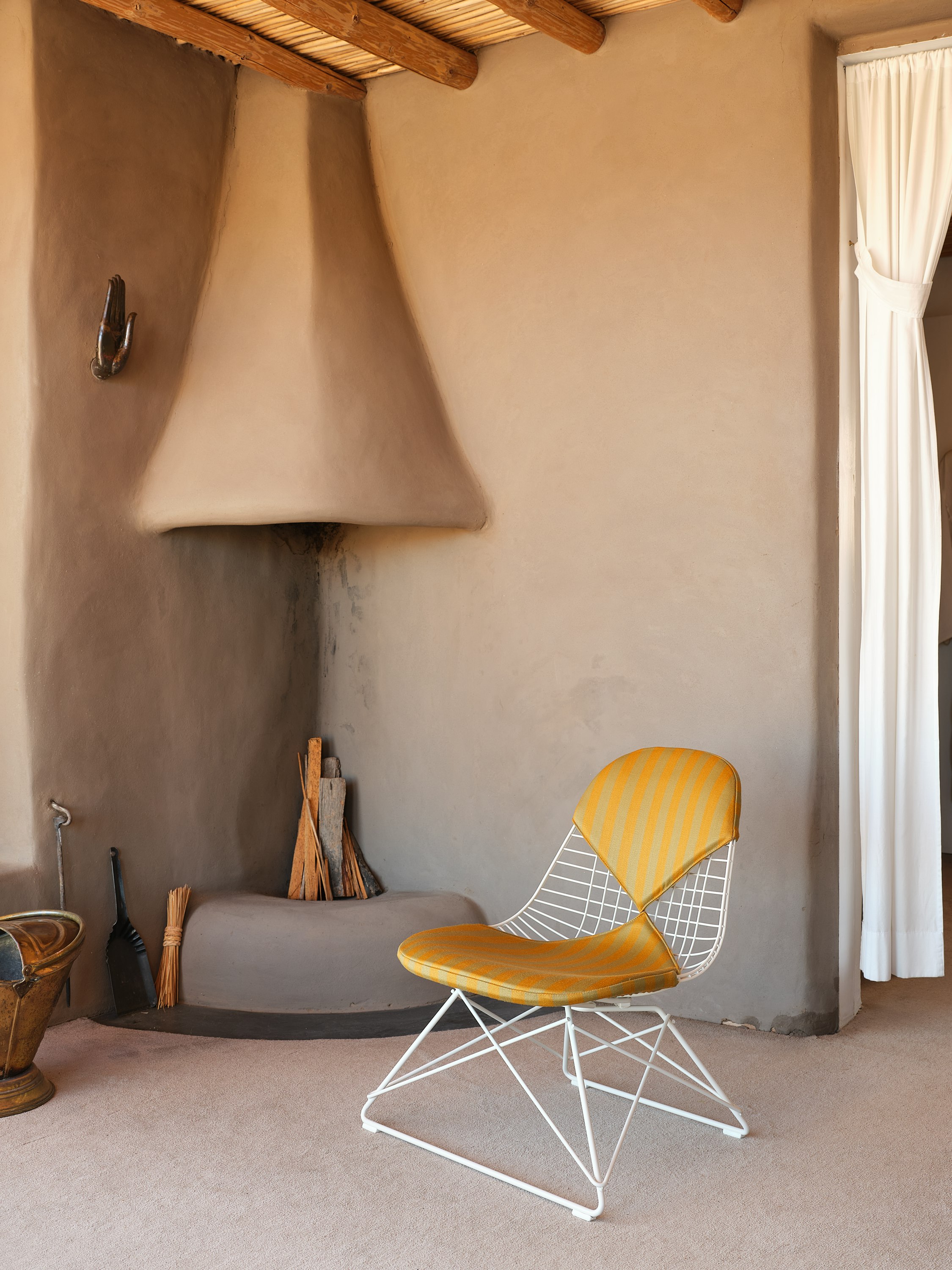 Eames Wire Chair Low Wire Base