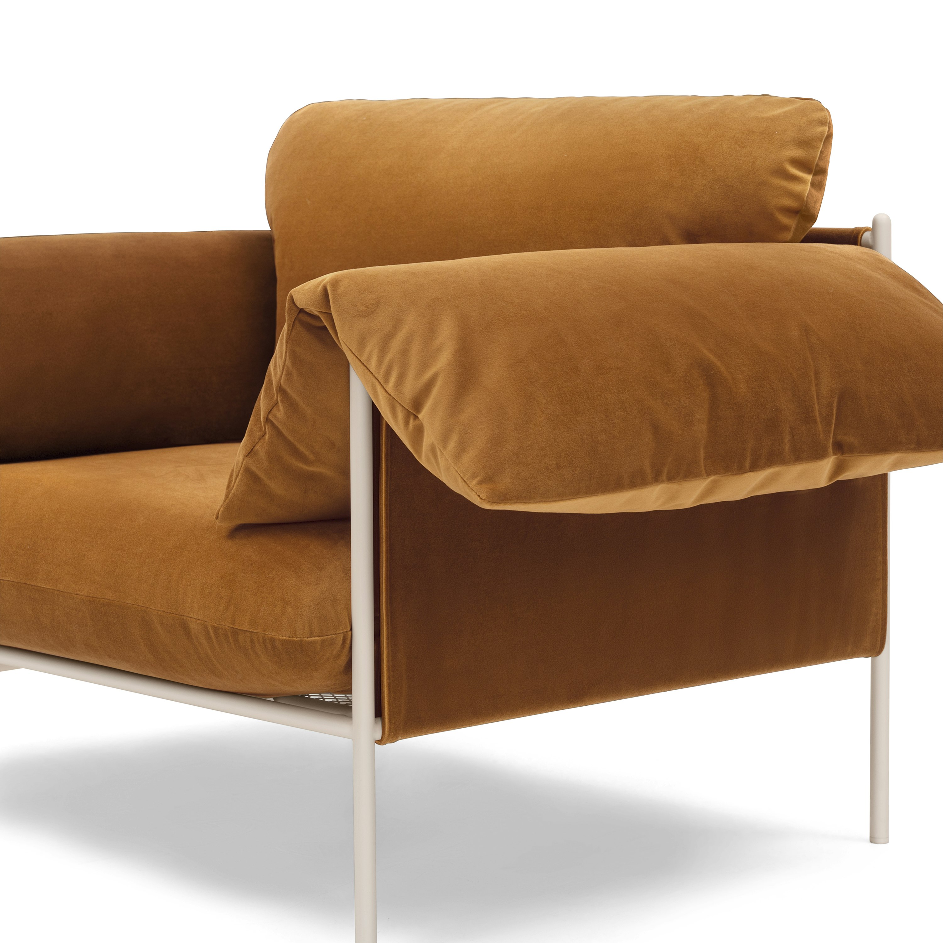 Alva Occasional Chair Nougat Frame Malibu Caramel