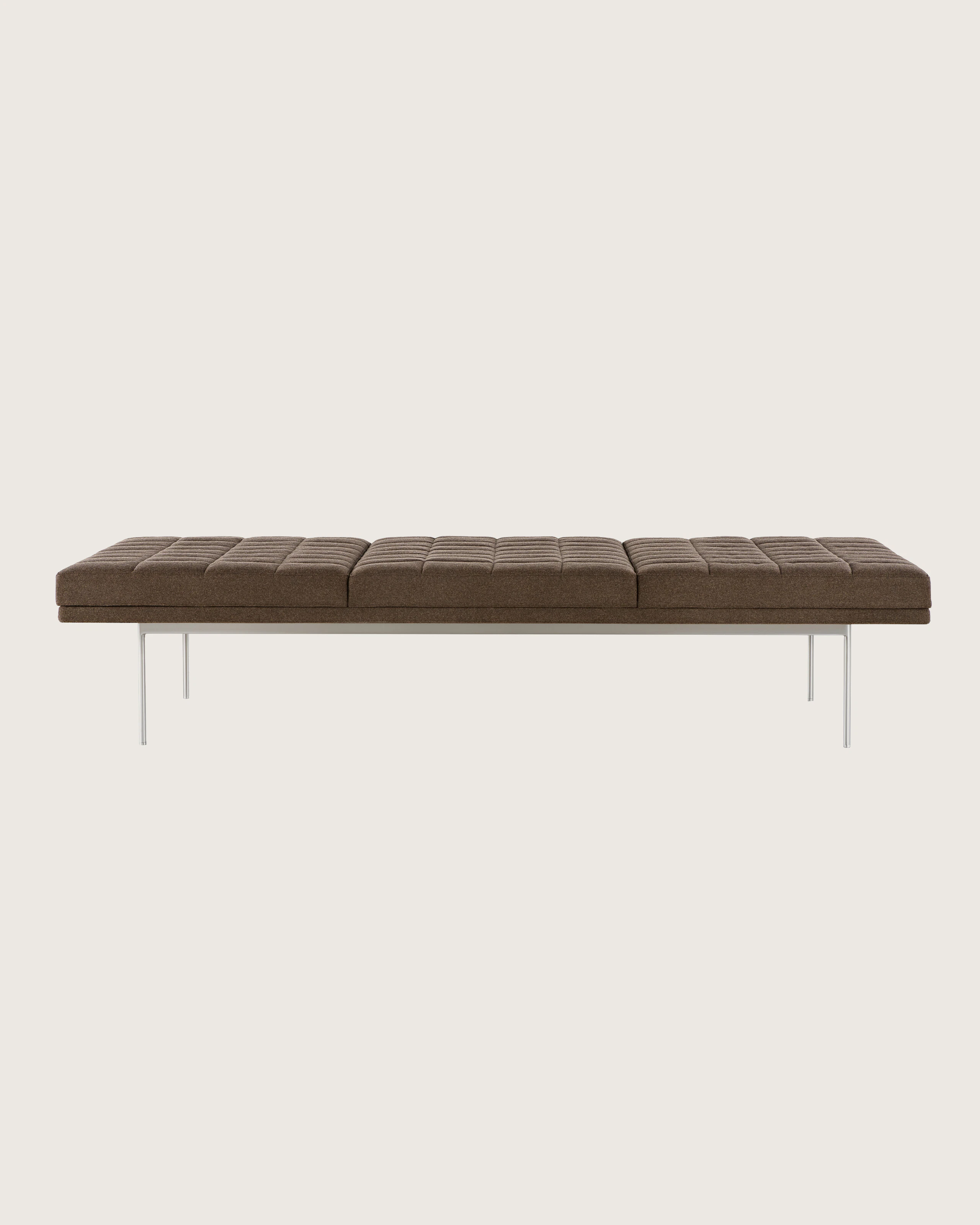 Tuxedo Component Lounge Museum Bench
