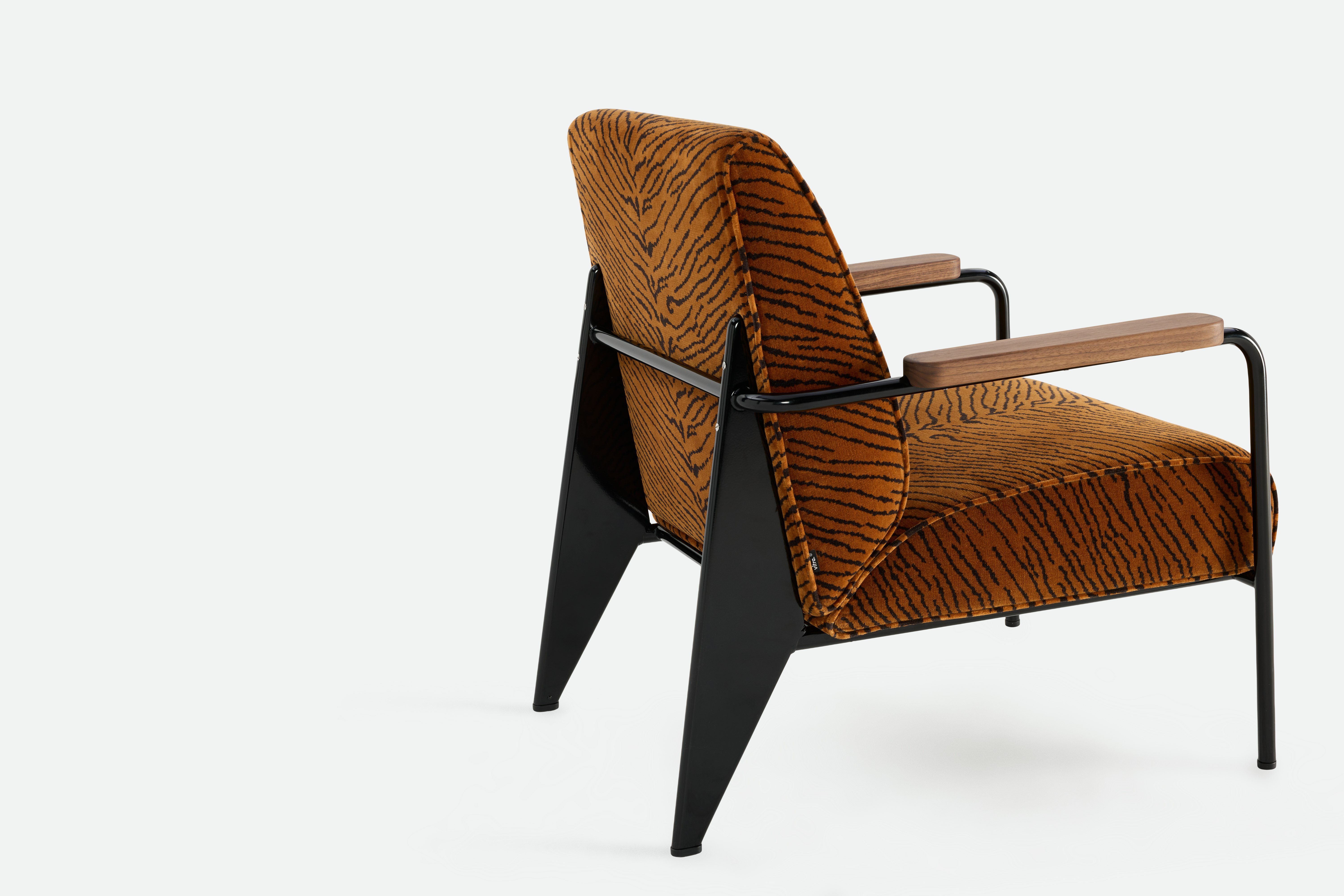 Fauteuil De Salon - Dedar, Le Tigre, Deep Black, Walnut, Hard Glides