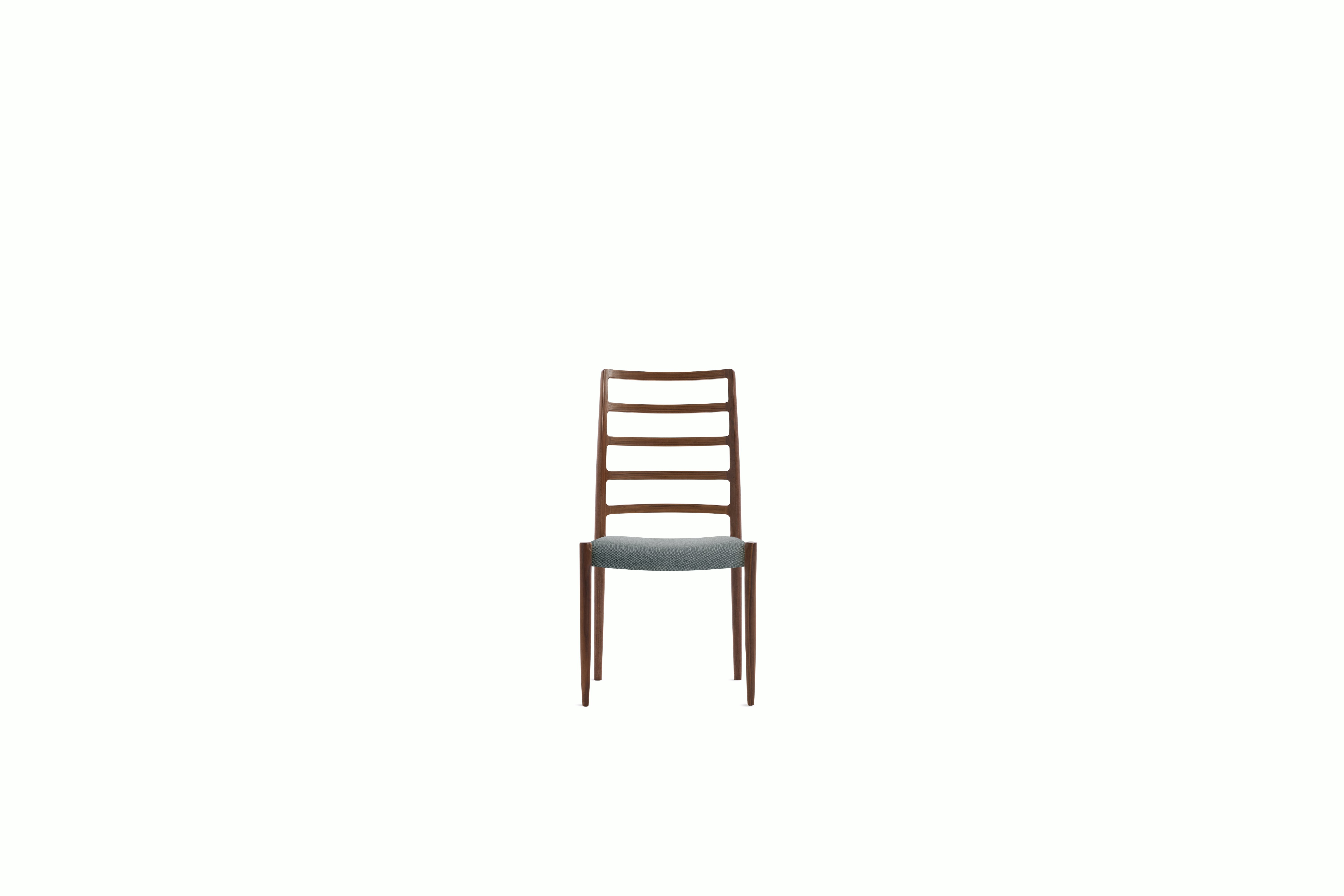 Moller 82 Side Chair - walnut,  black leather