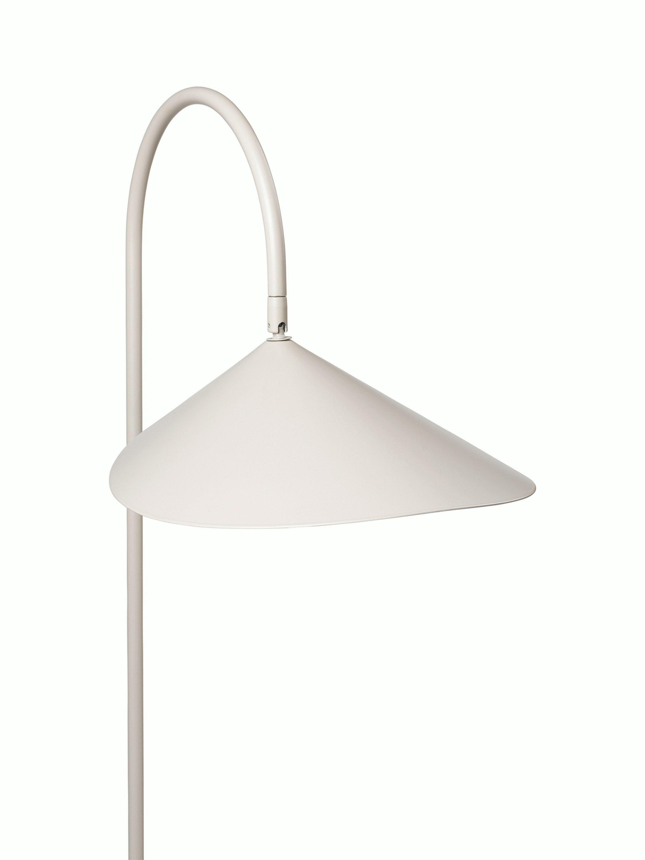 A detailed look at Arum Floor Lamp.